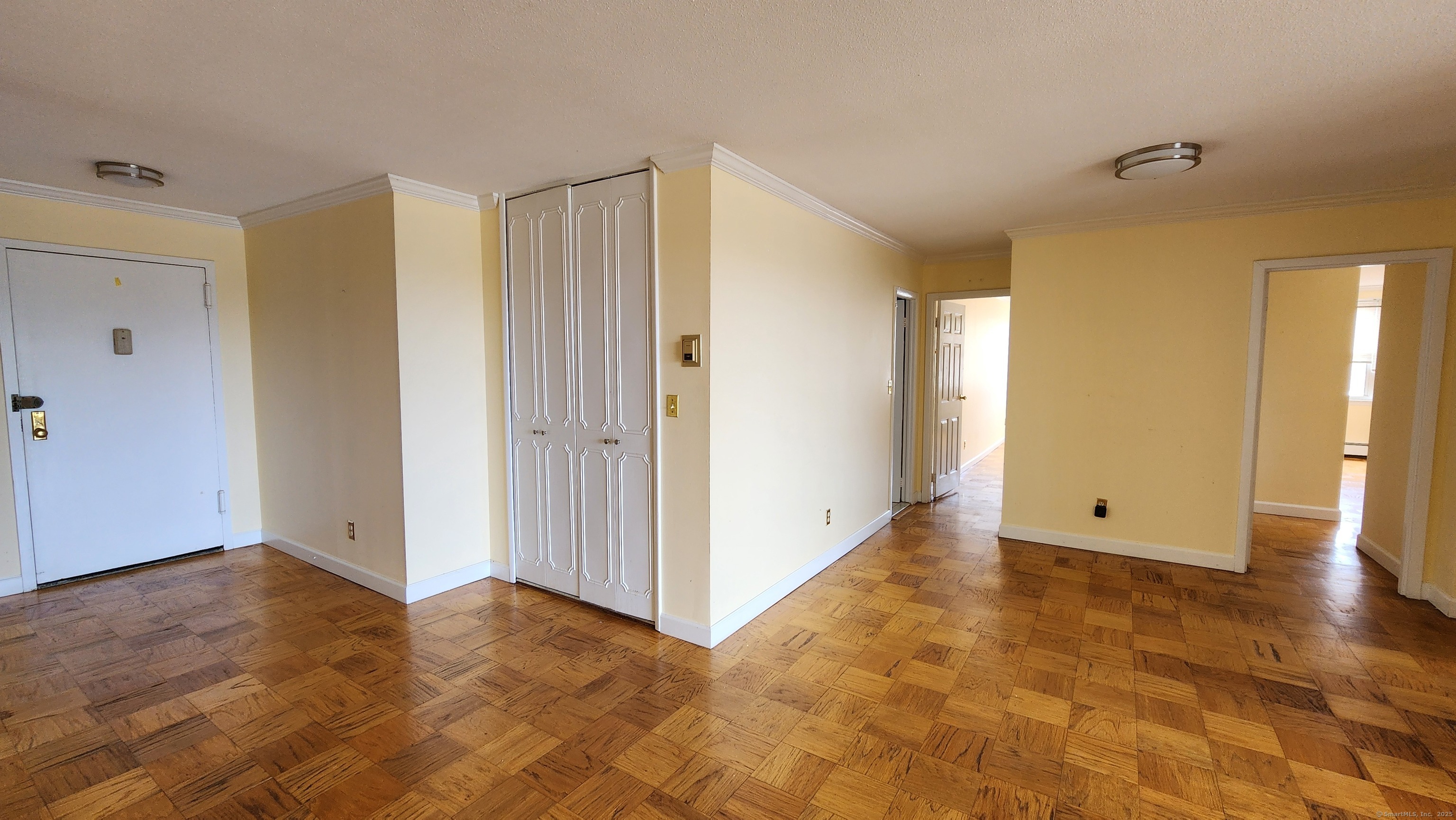 65 Glenbrook Road APT 3A