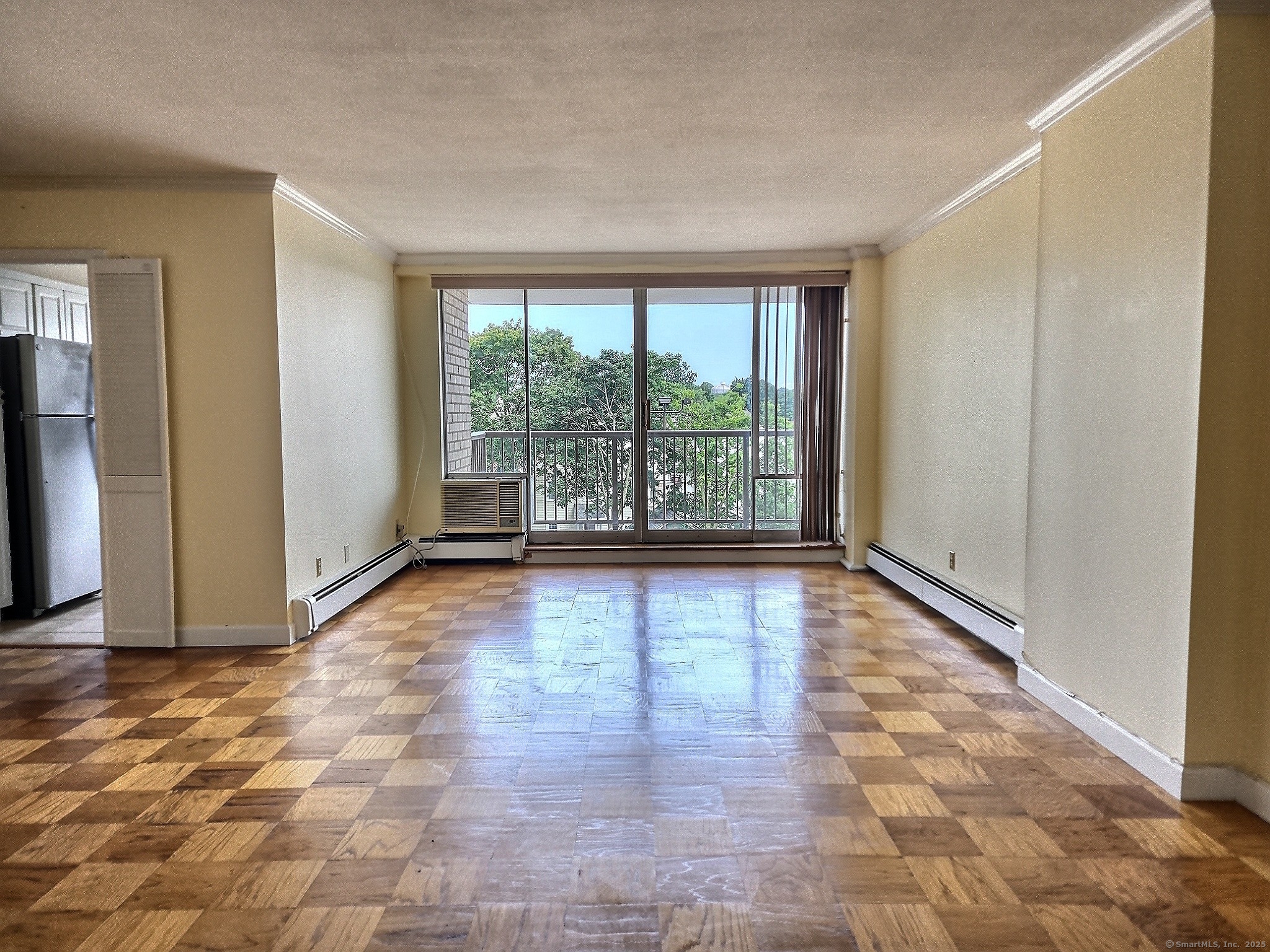 65 Glenbrook Road APT 3A