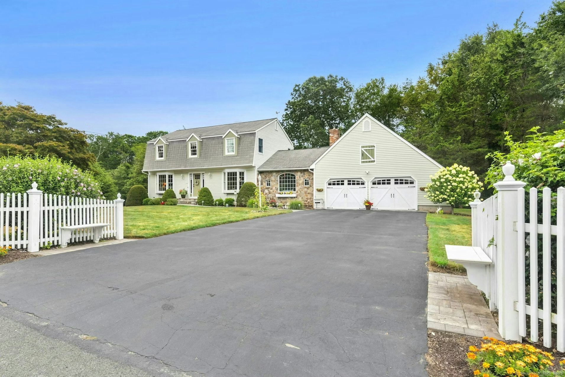 13 Laurel Glen Drive