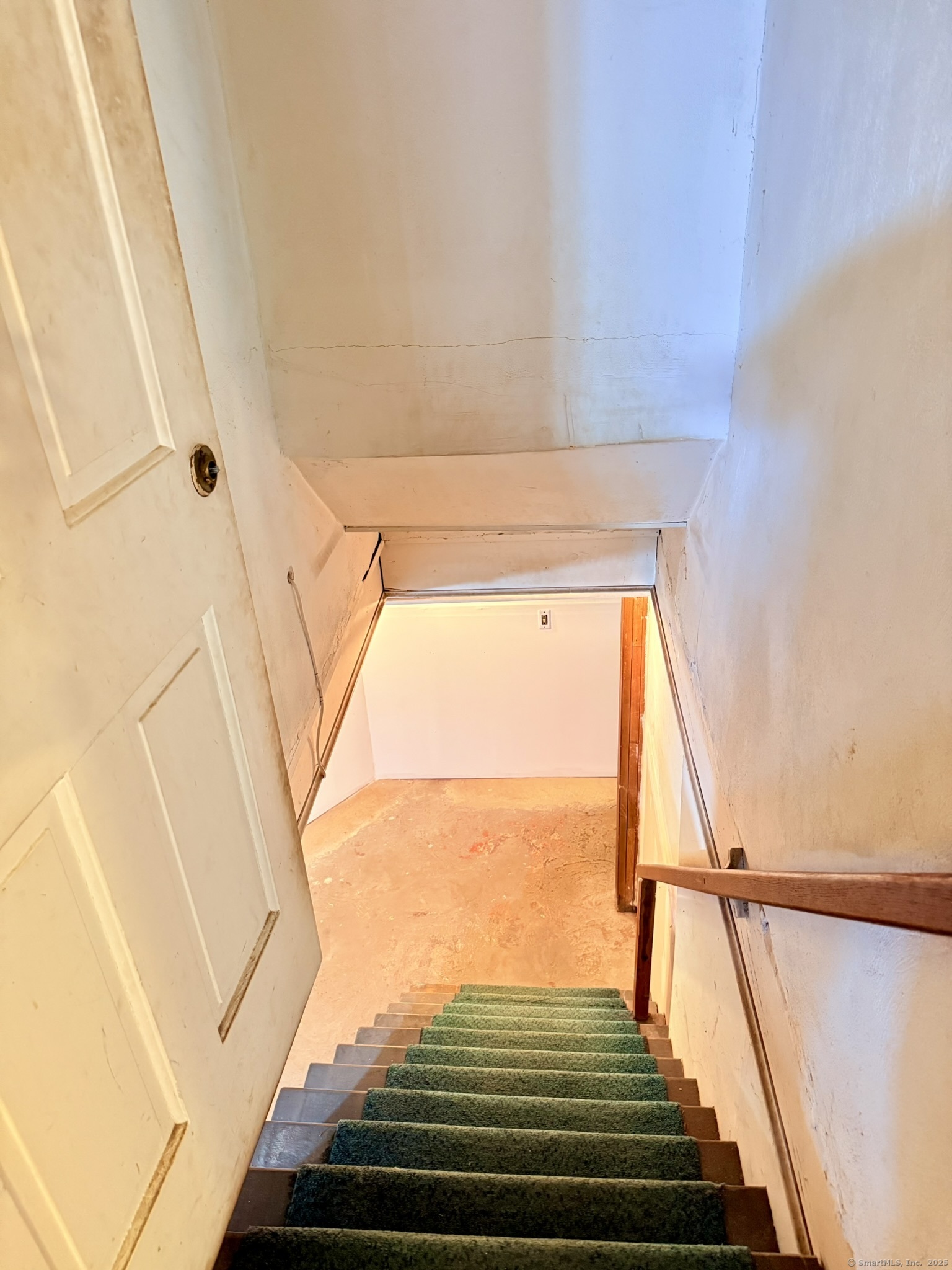 83 Henry Street