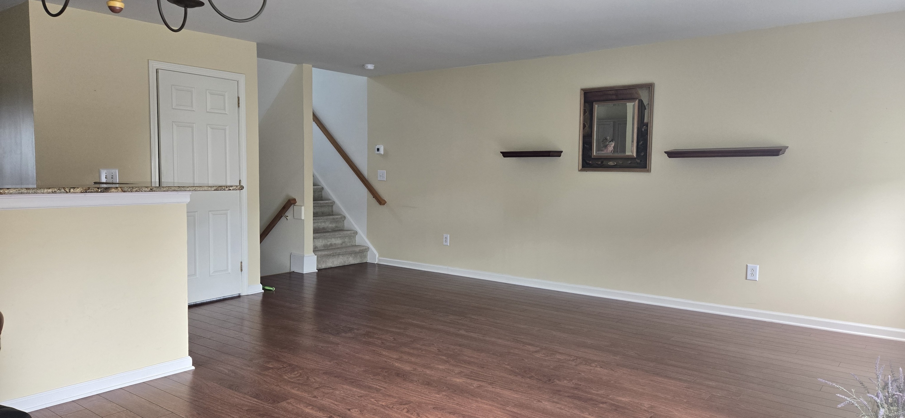 1004 Pinnacle Way 1004