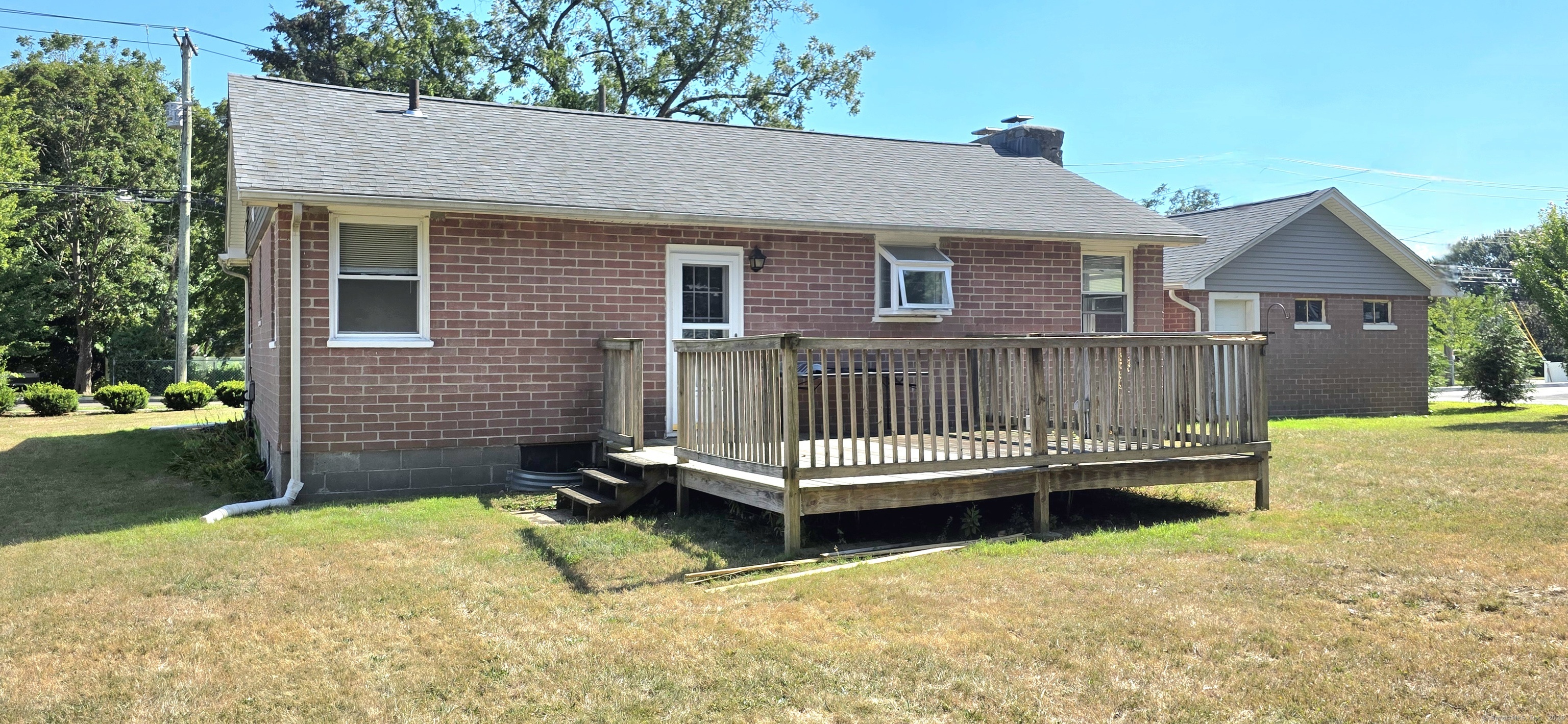 21 Meadowside Road