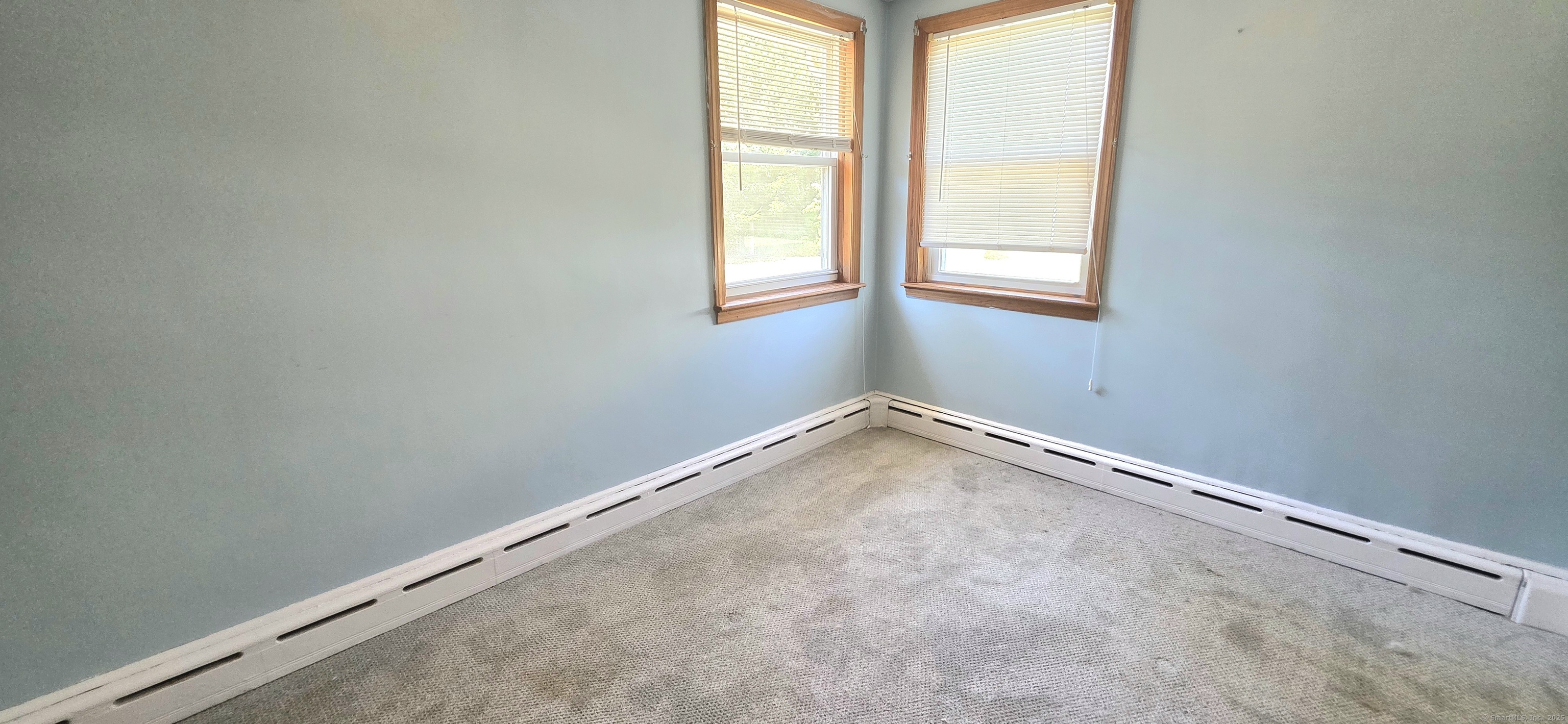 21 Meadowside Road