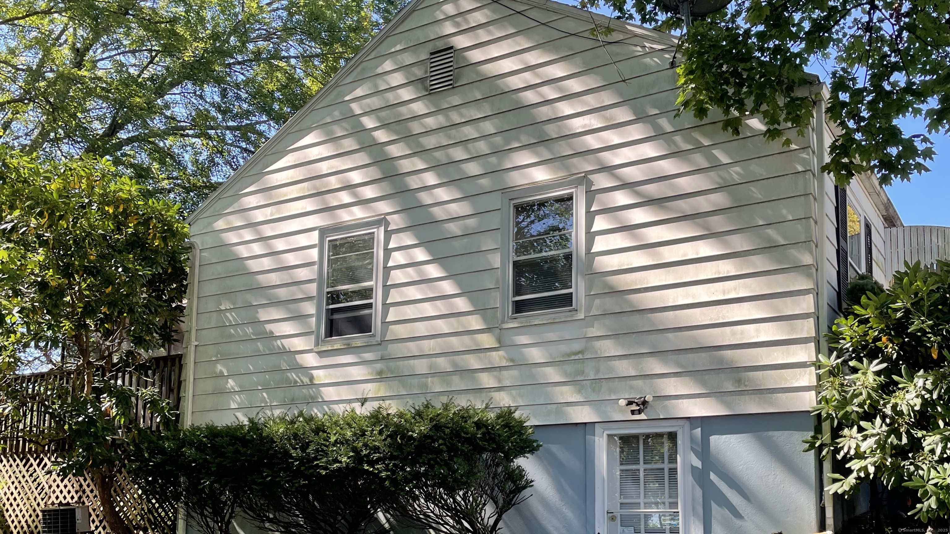 74 Linden Street