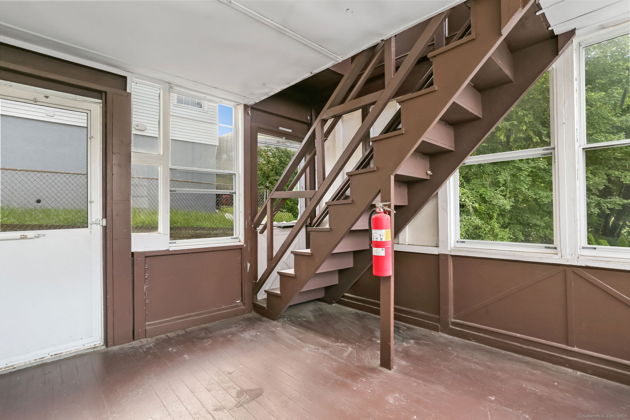 6 Grove Street