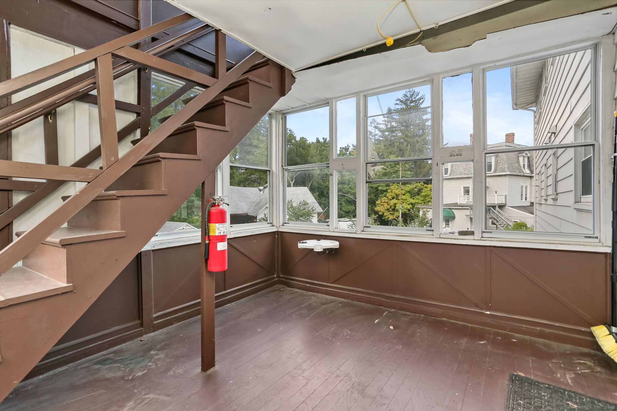 6 Grove Street