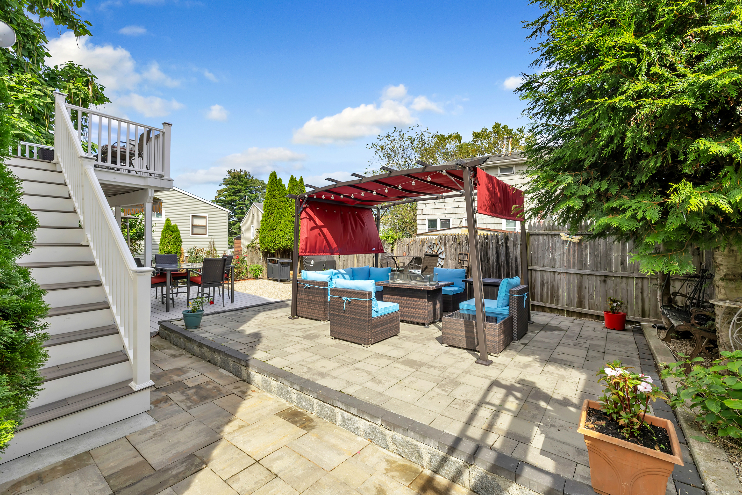 56 Woodlawn Avenue