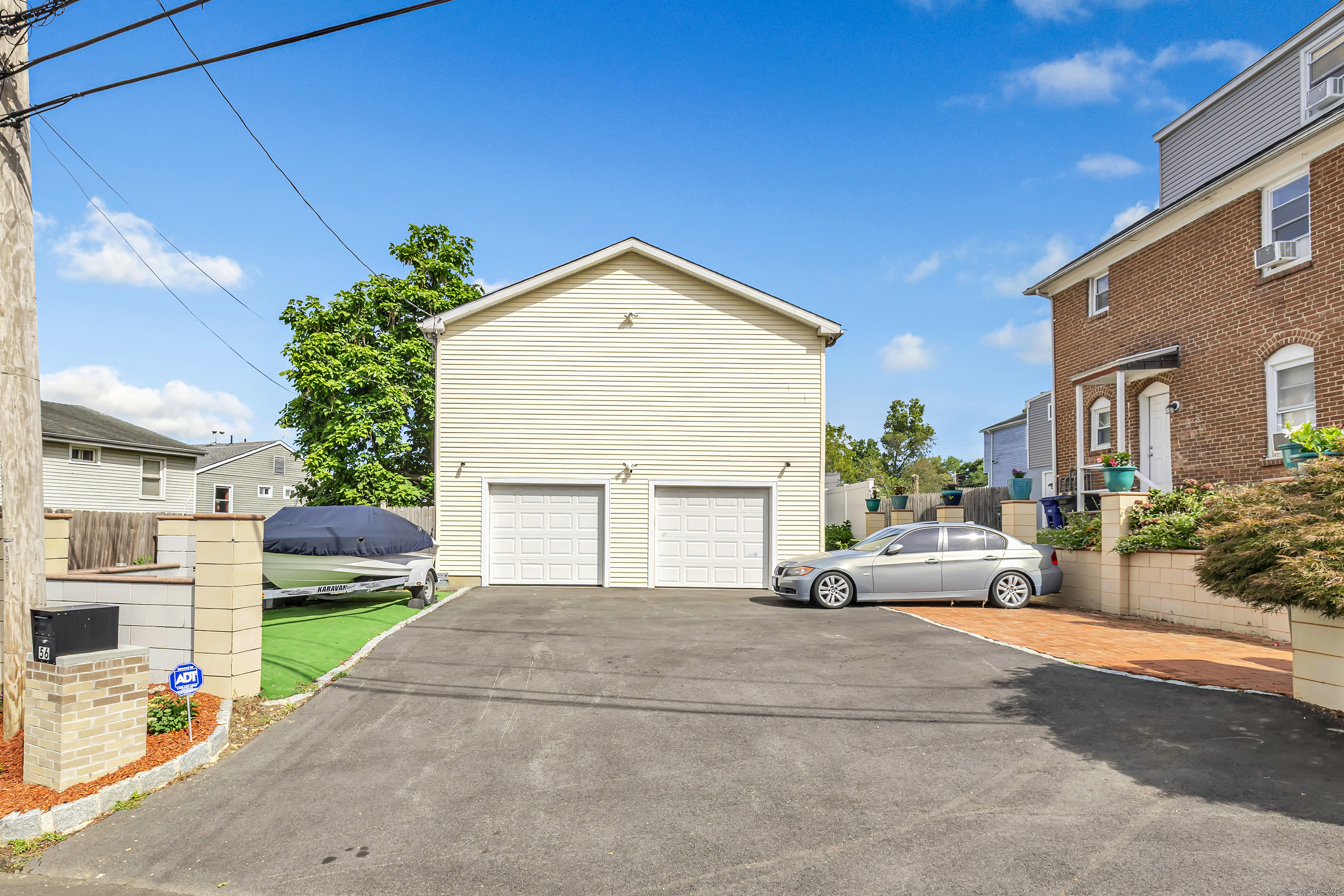 56 Woodlawn Avenue