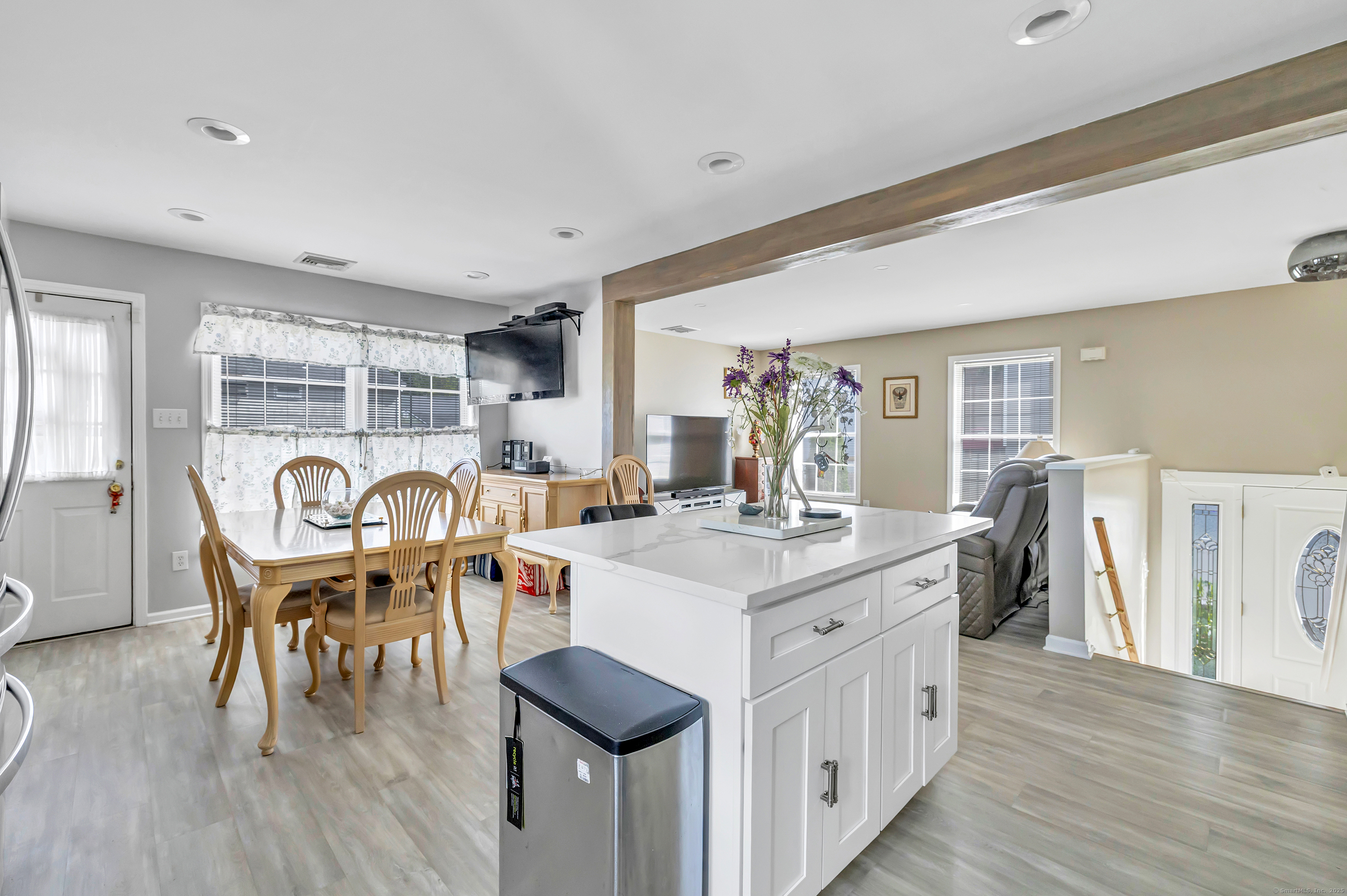 56 Woodlawn Avenue