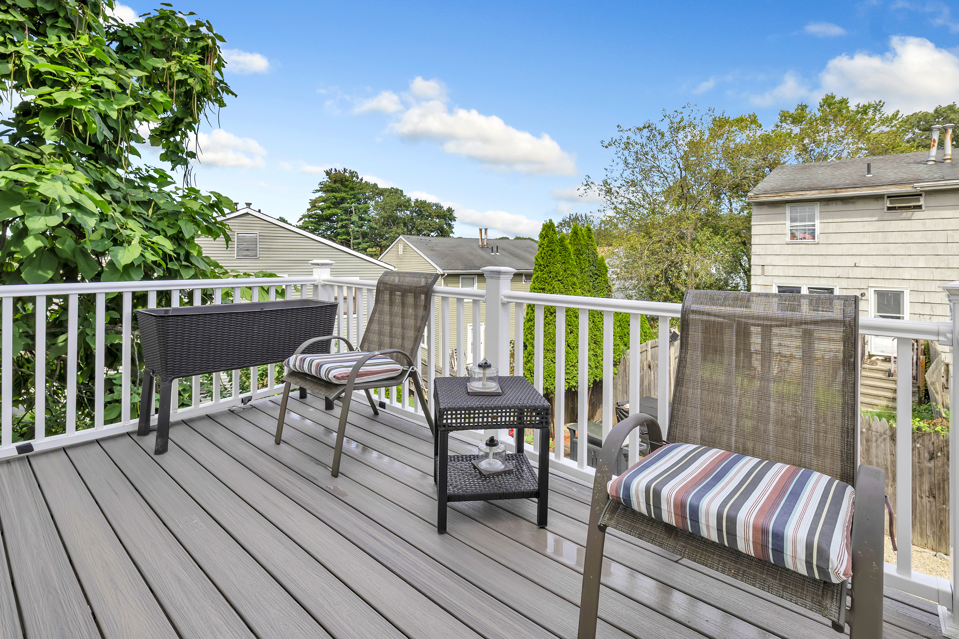 56 Woodlawn Avenue