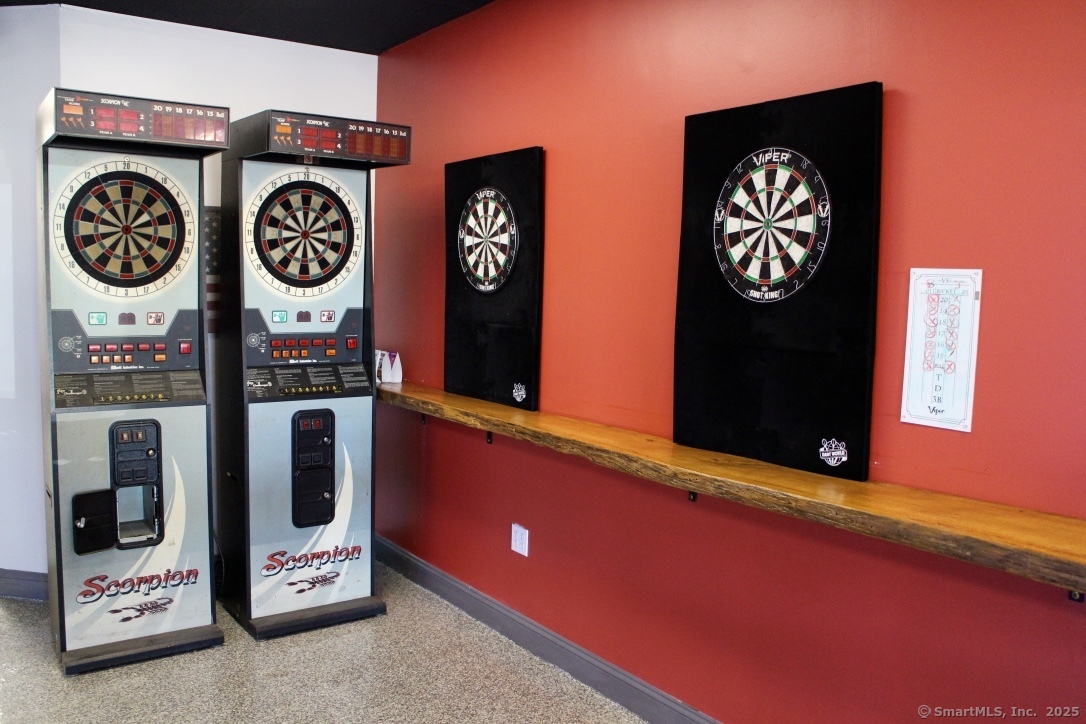 975 Bridgeport Avenue