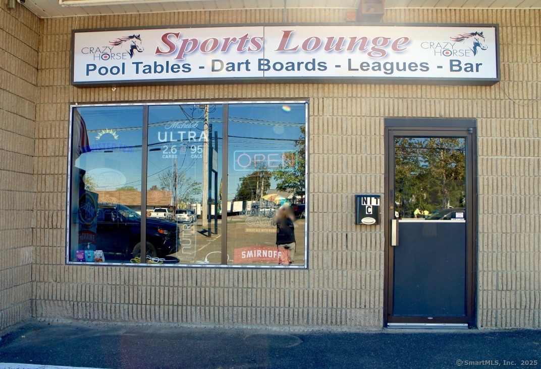 975 Bridgeport Avenue