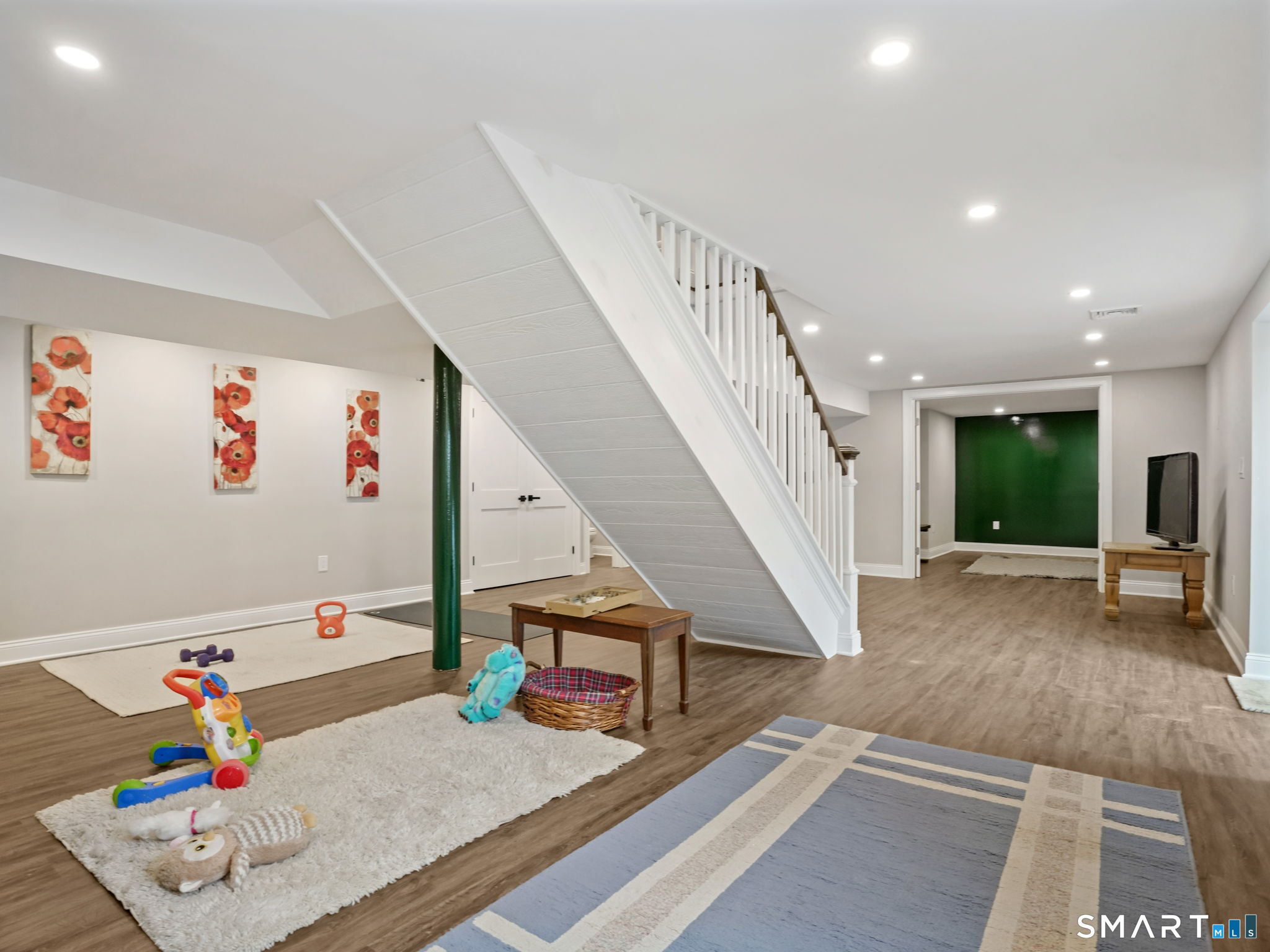 419 Valley Road