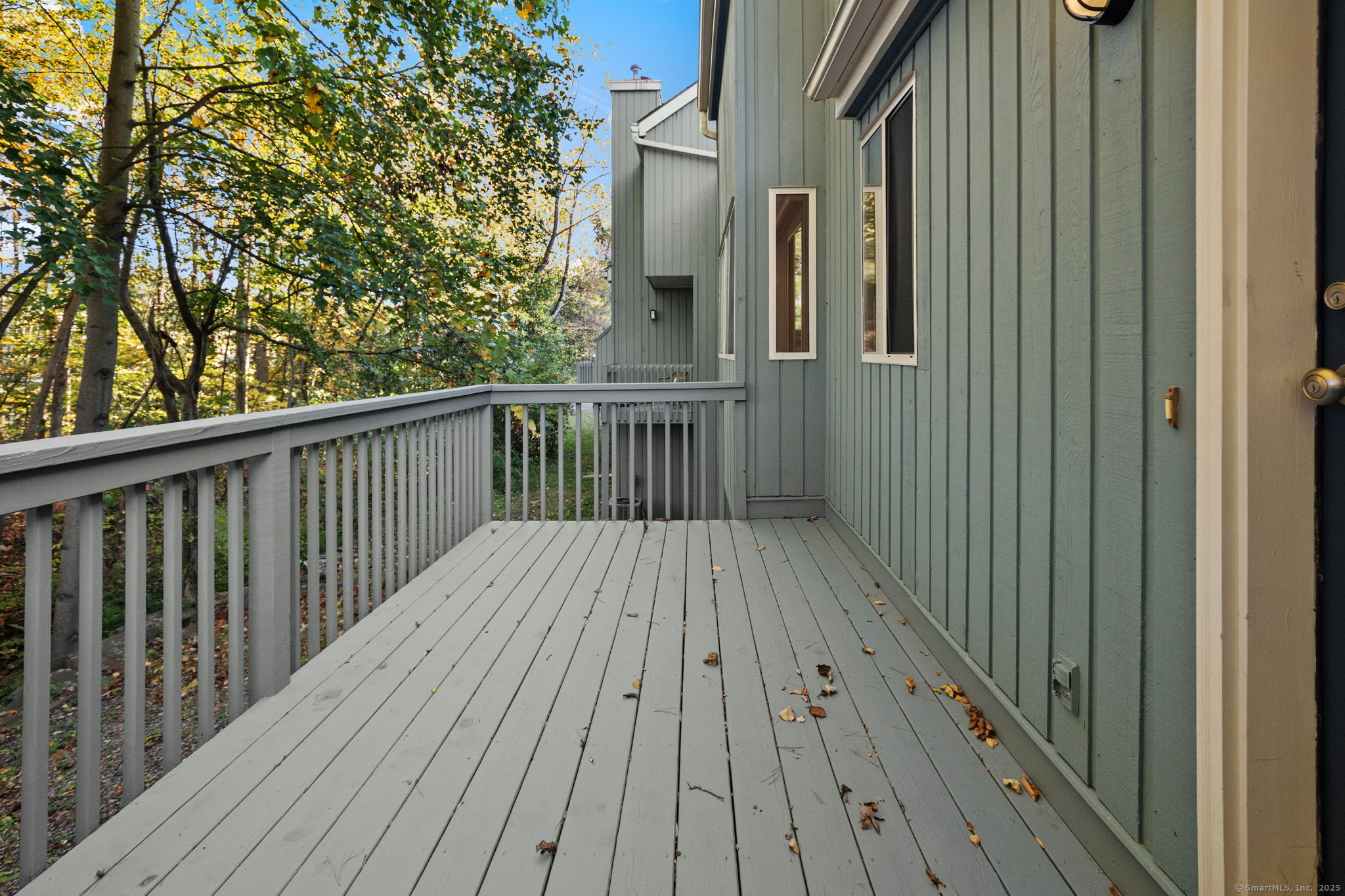 11 Red Oak Circle 11