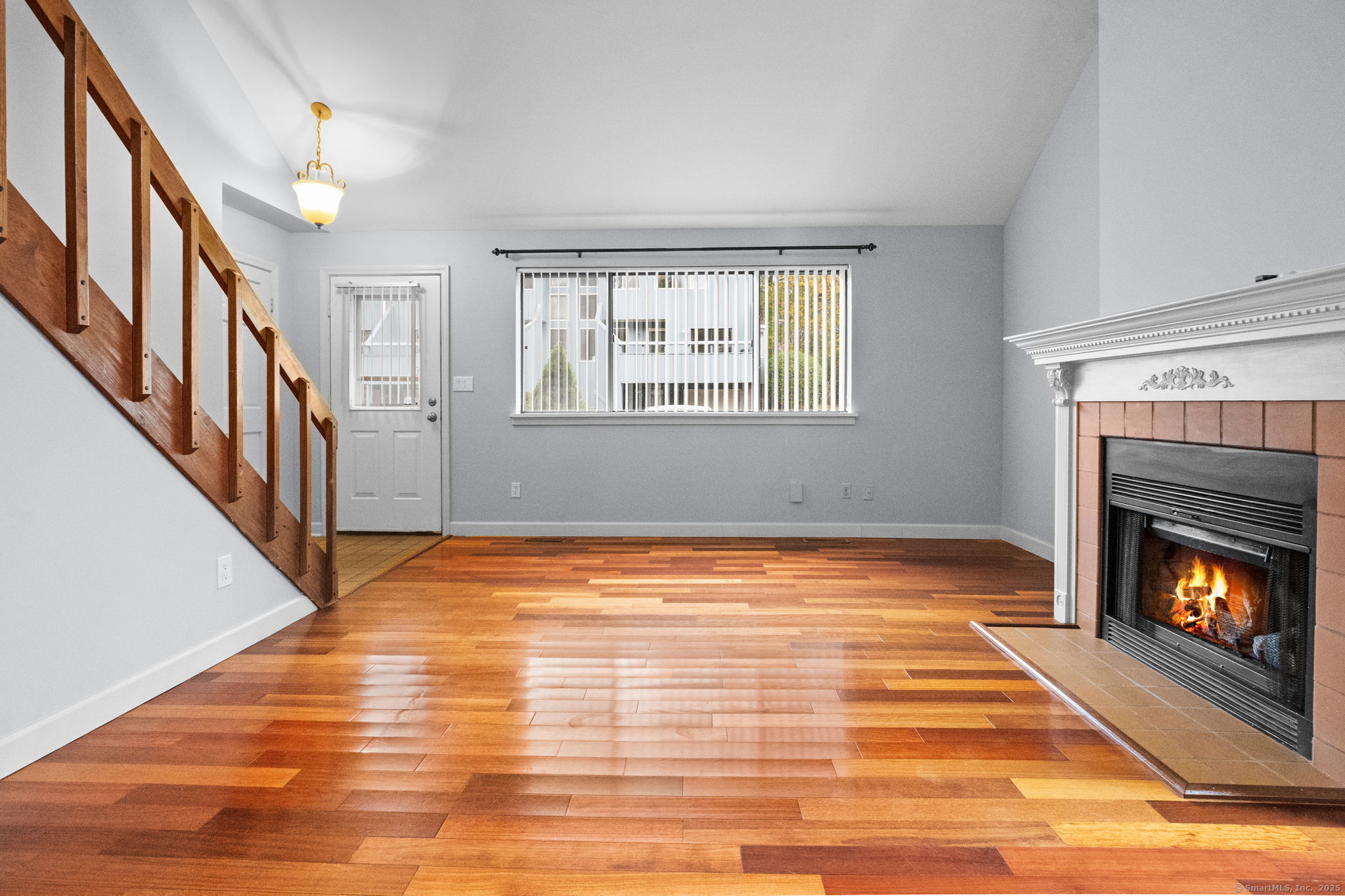 11 Red Oak Circle 11