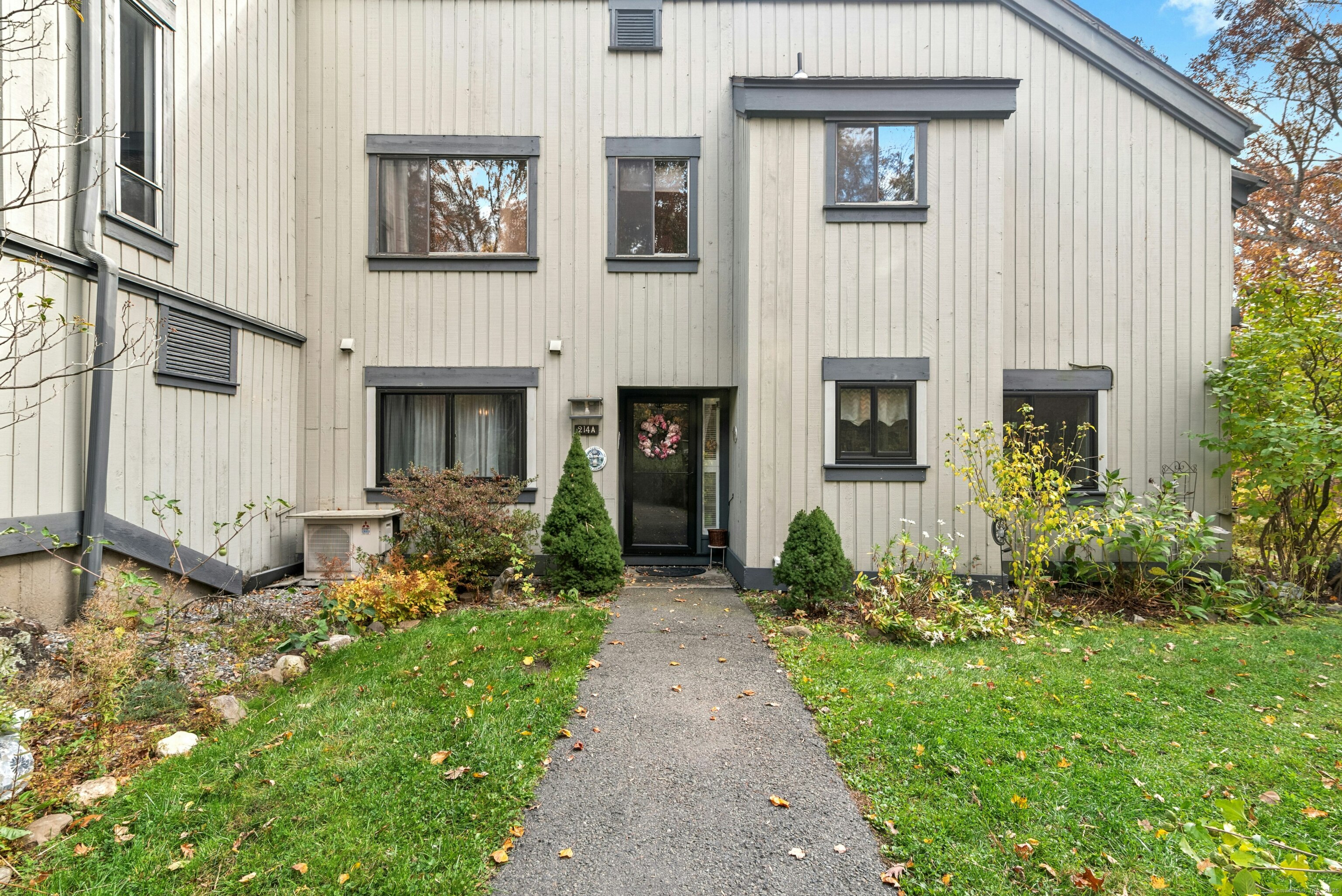 214 Heritage Village A