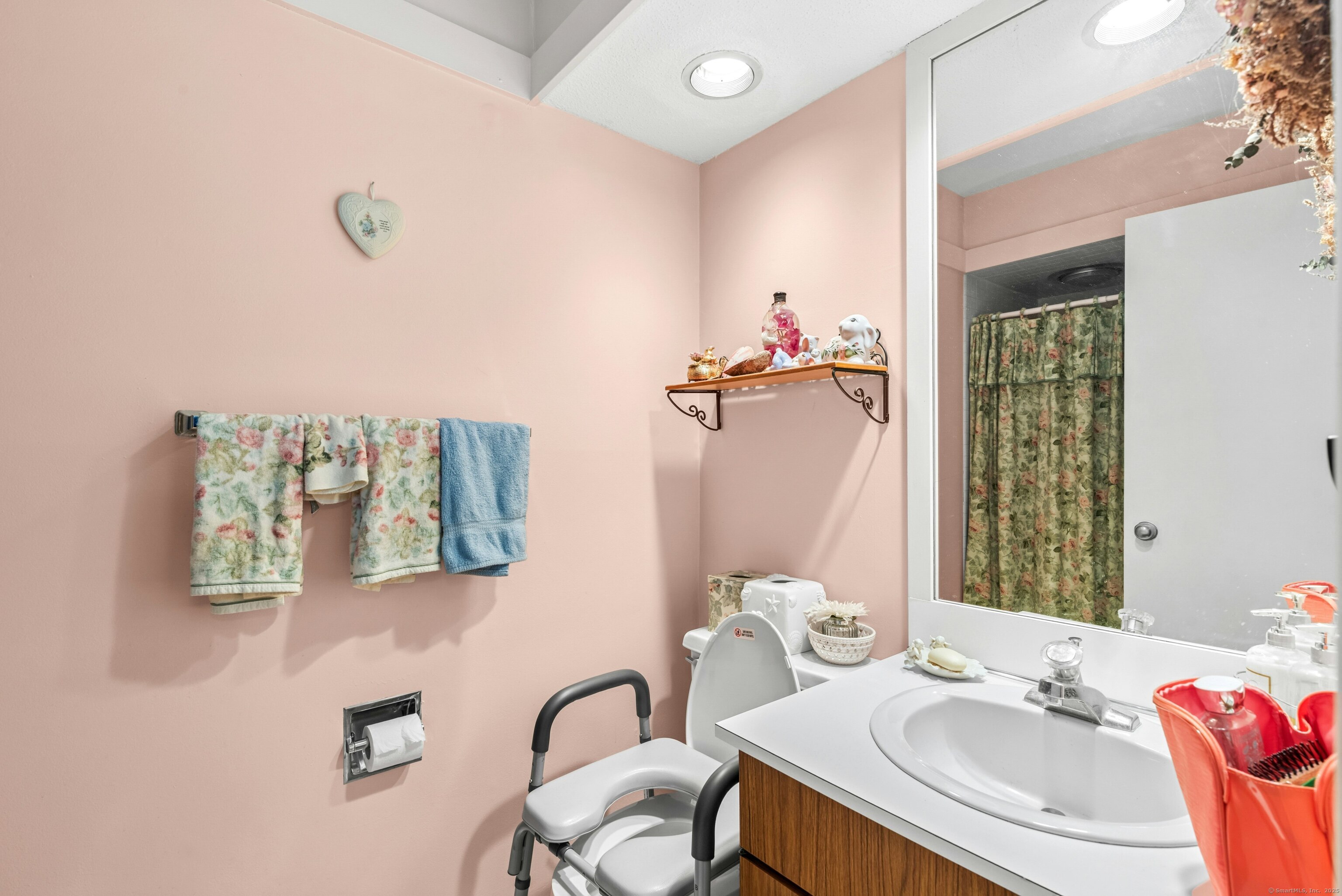 214 Heritage Village A