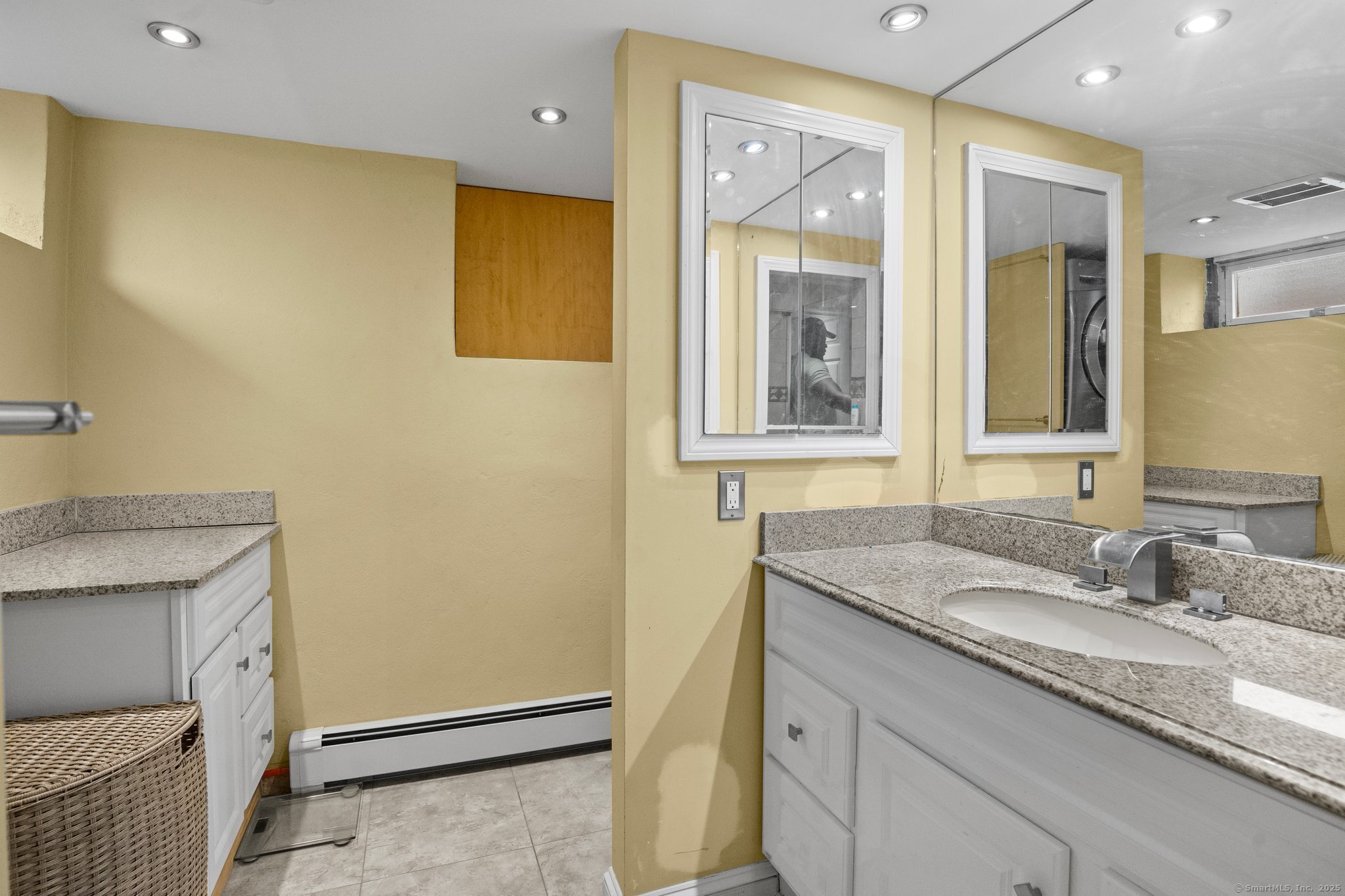 15 Overland Avenue