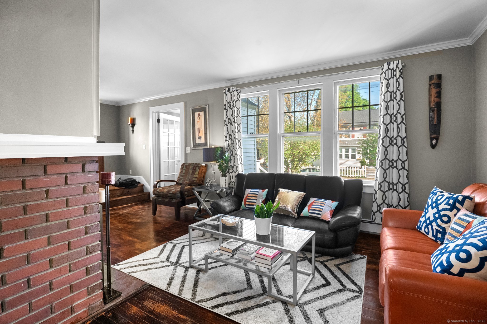 15 Overland Avenue