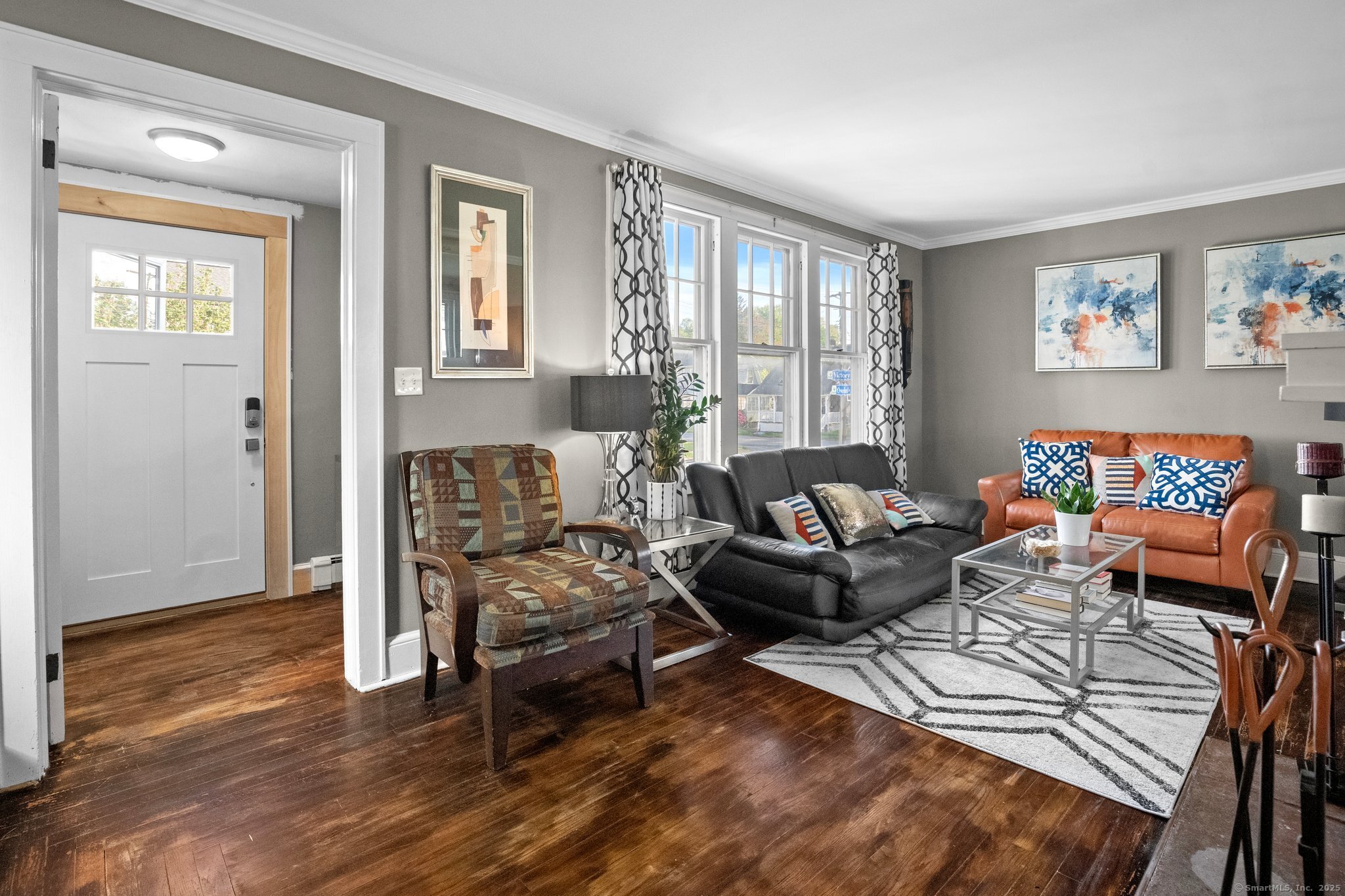 15 Overland Avenue