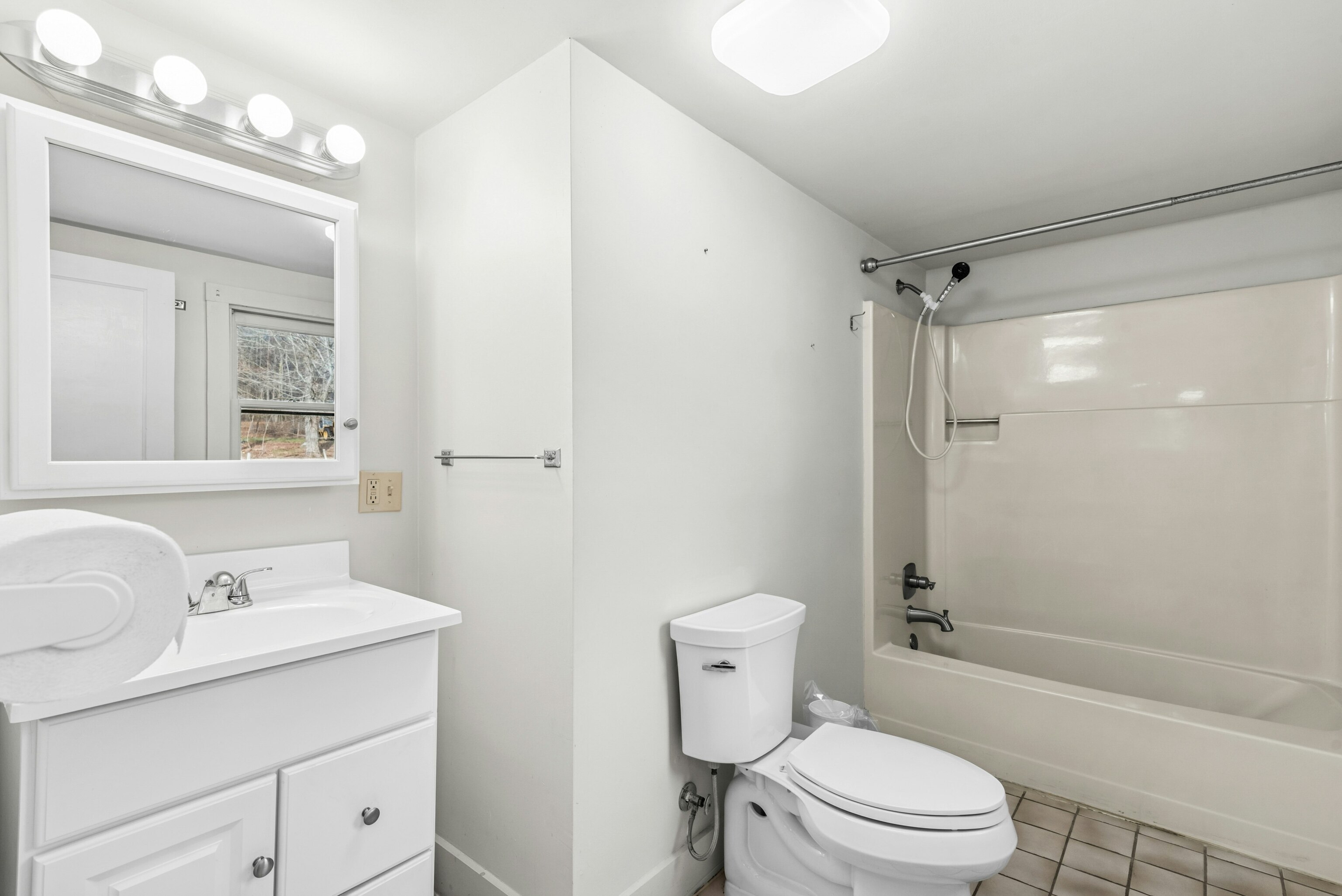 338 Quaker Farms Road