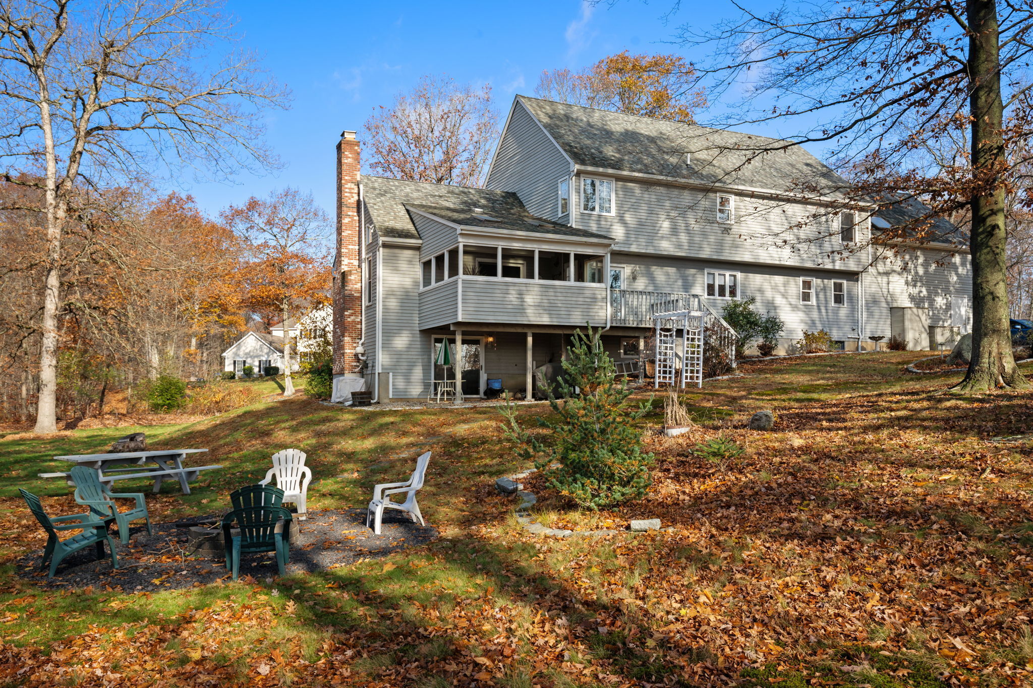 184 Cooper Hill Road