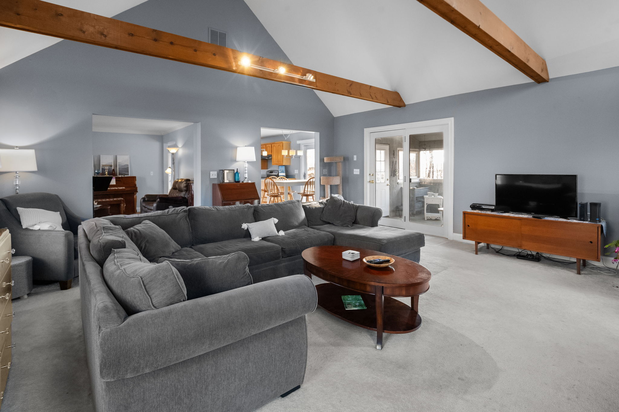 184 Cooper Hill Road