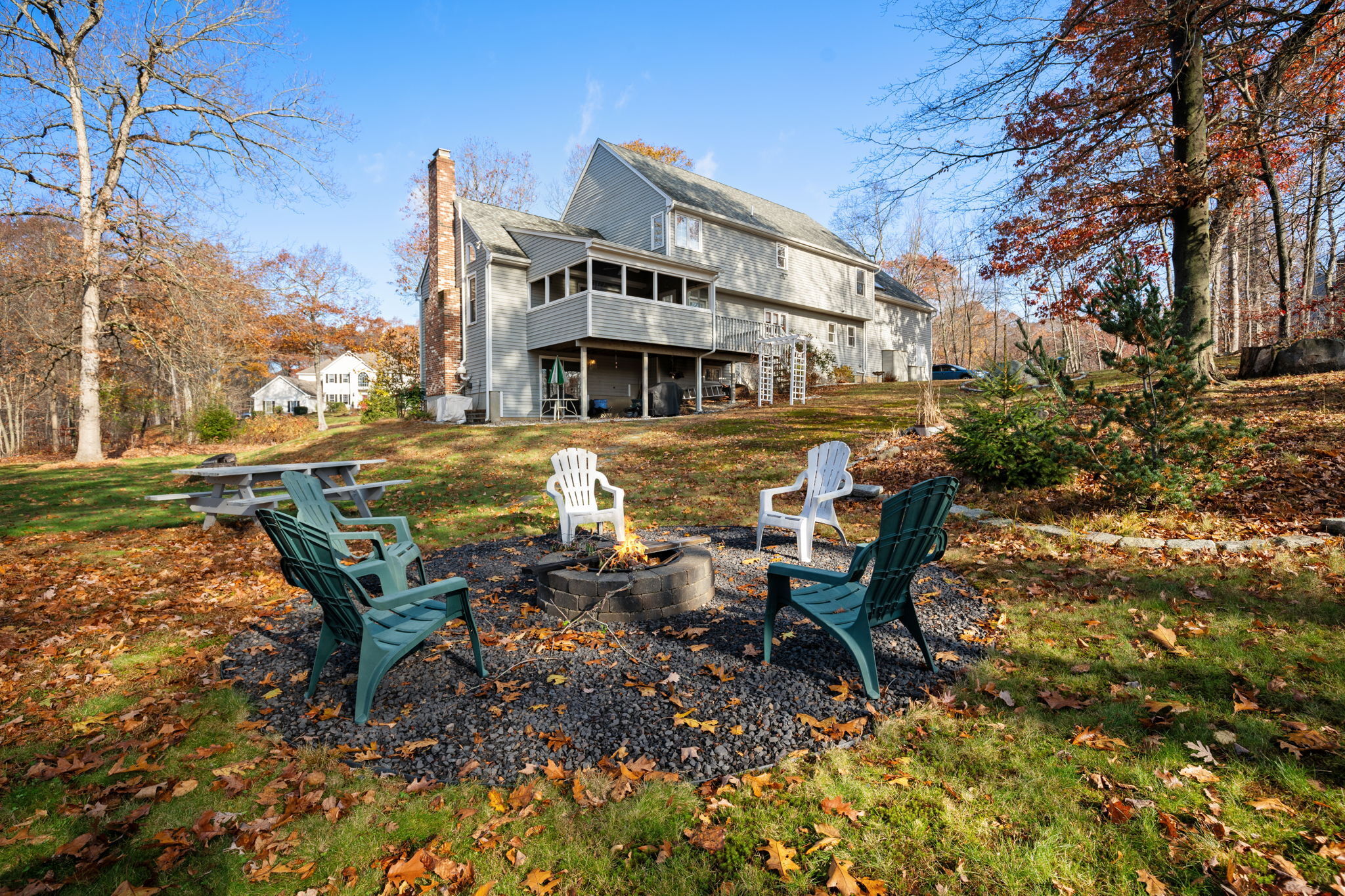 184 Cooper Hill Road