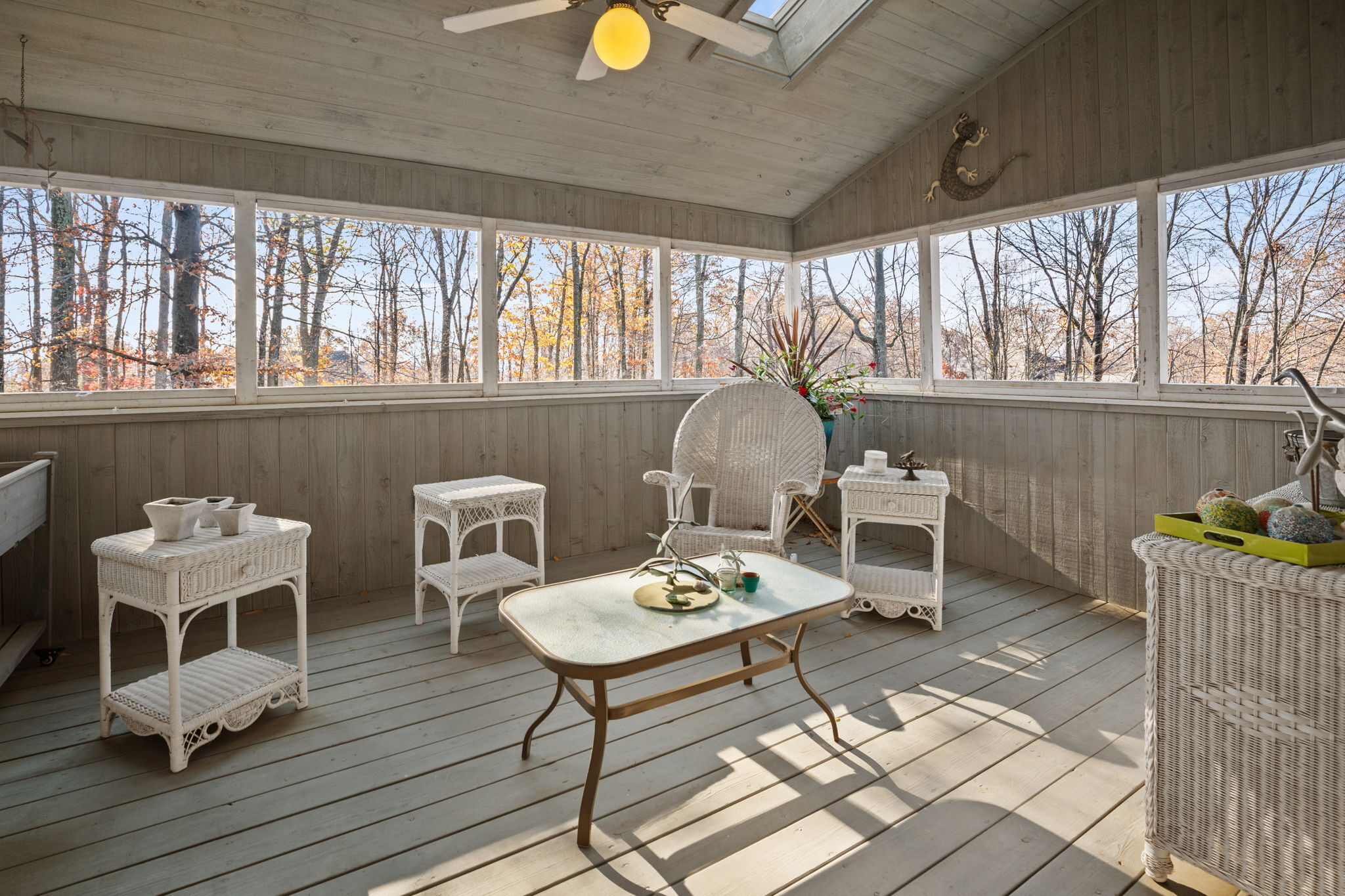 184 Cooper Hill Road