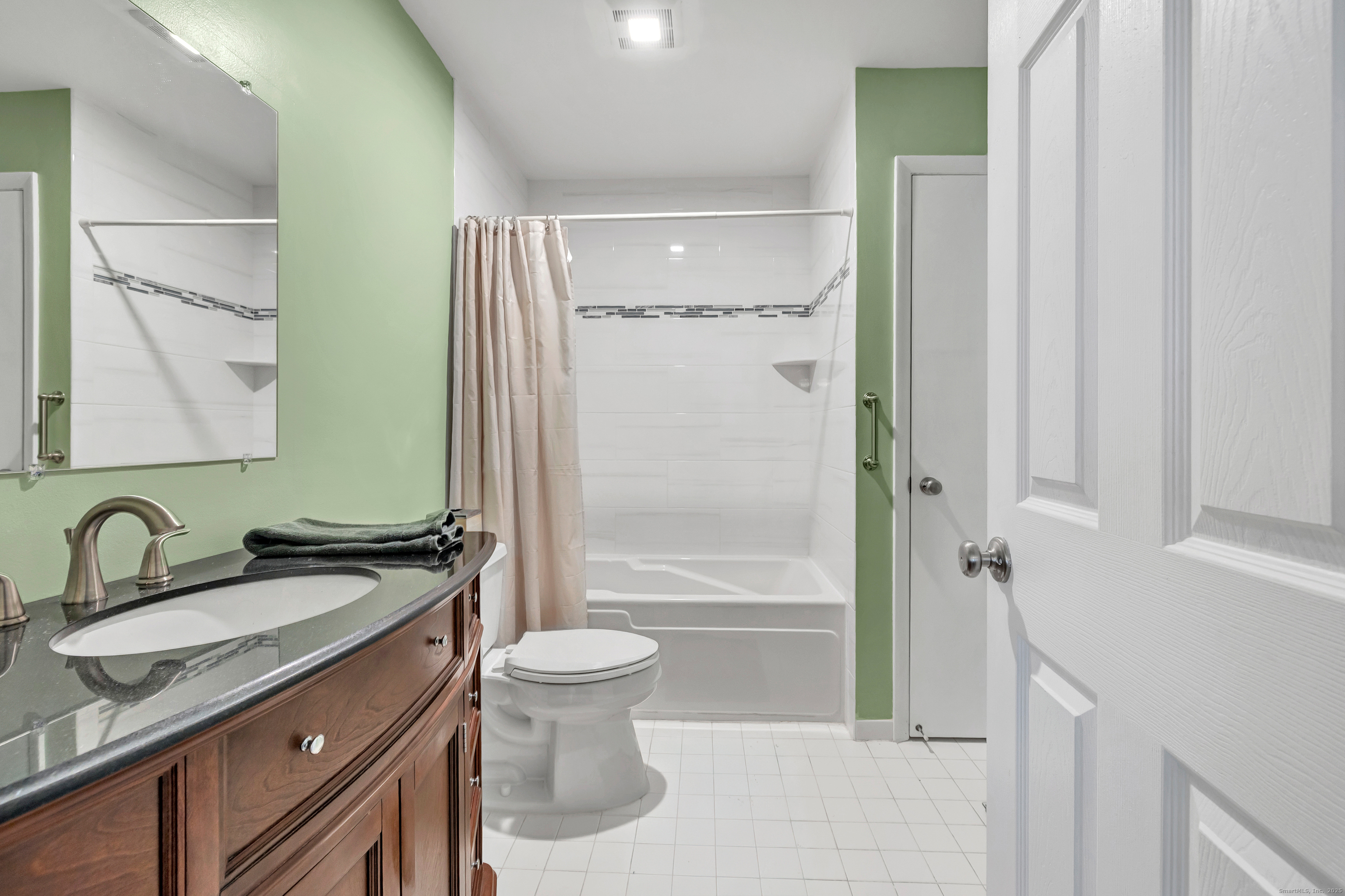 298 Aspetuck Trail 298