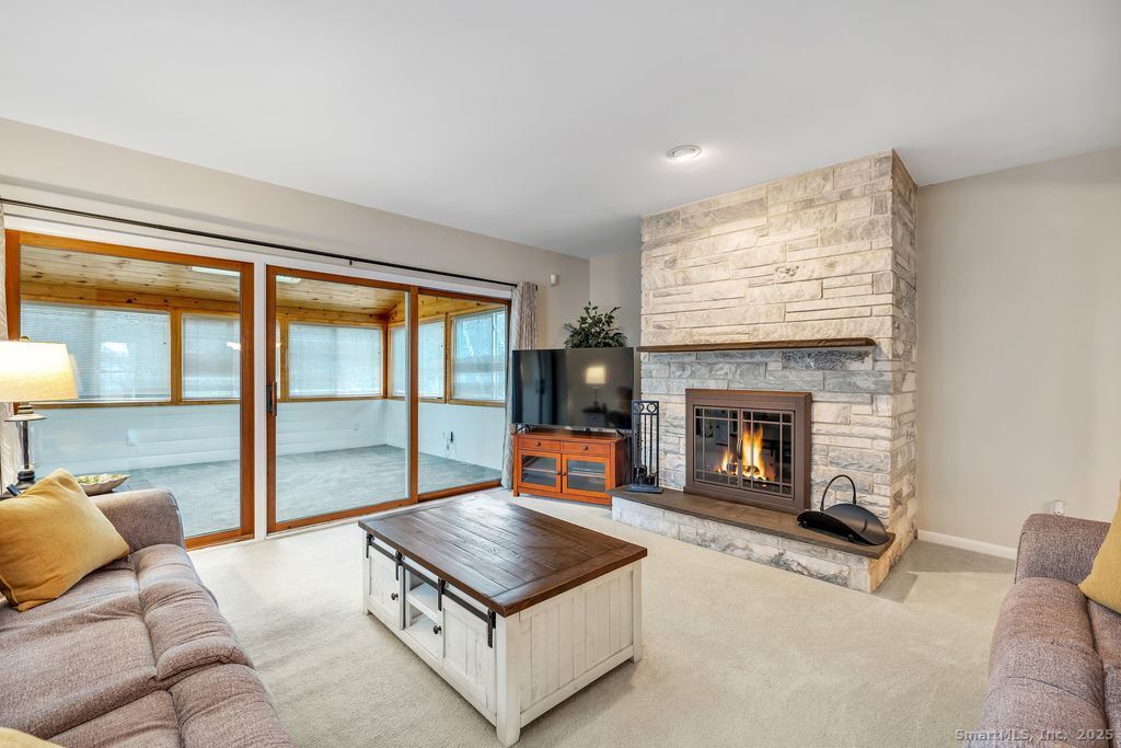 298 Aspetuck Trail 298