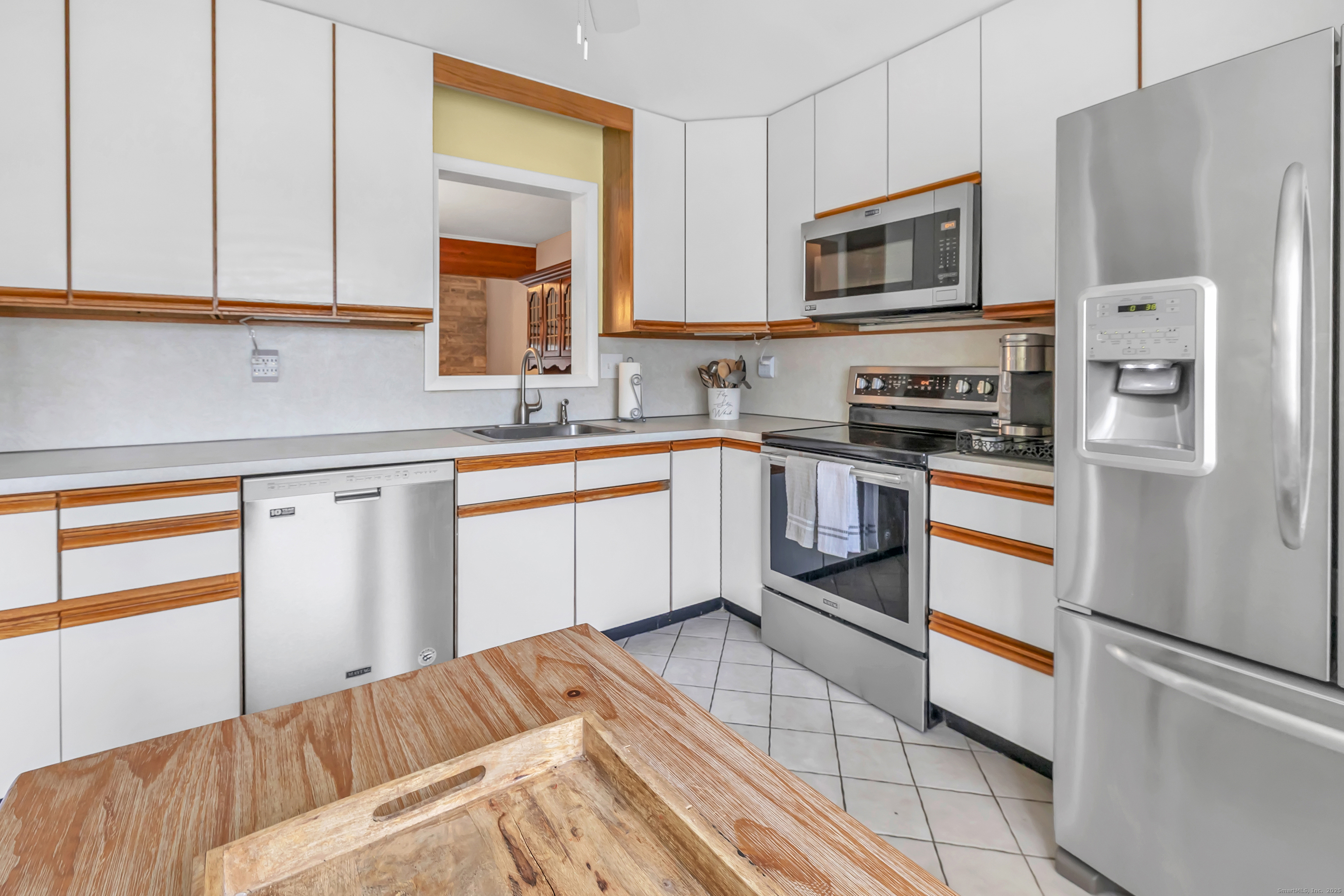 298 Aspetuck Trail 298