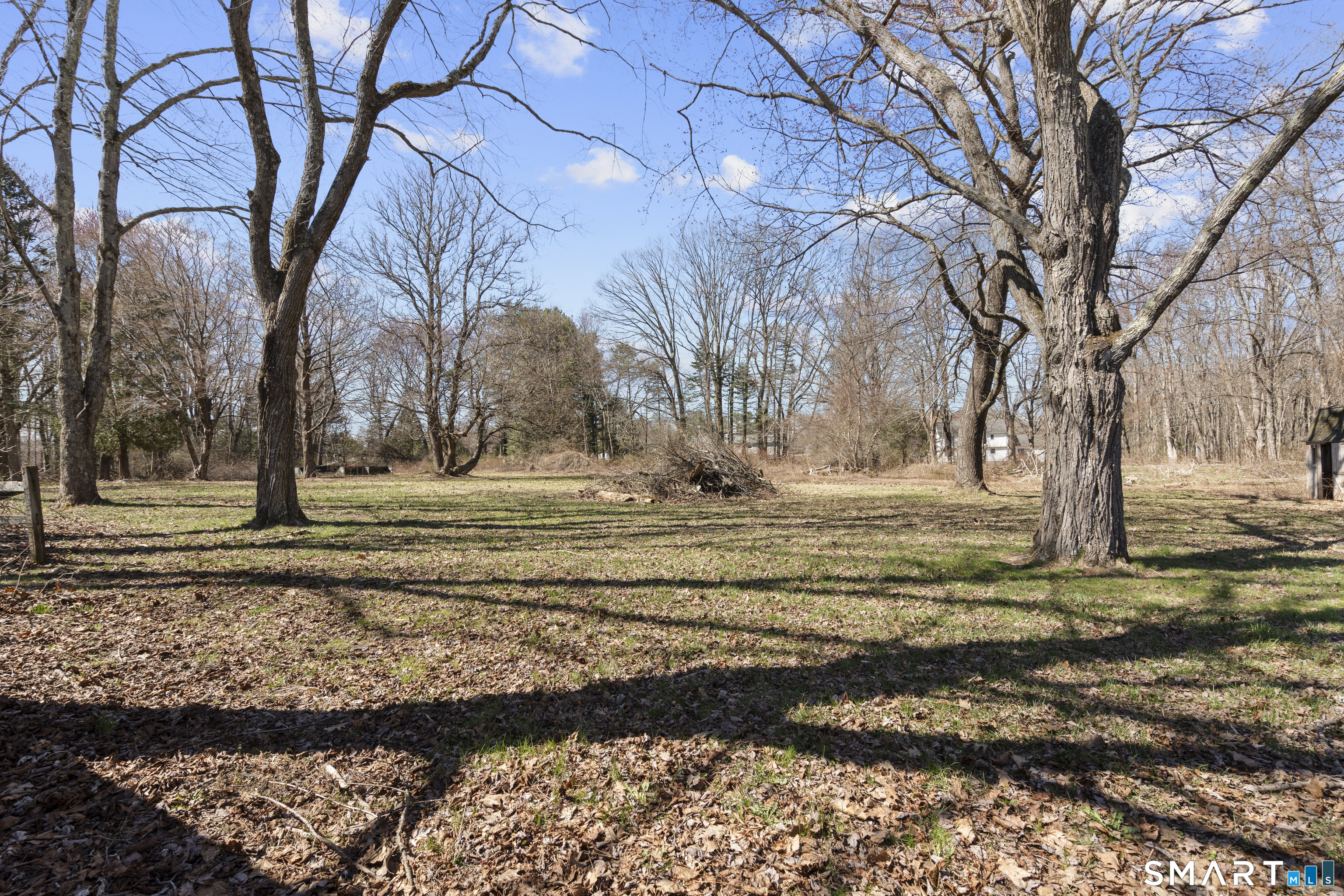 835 Monroe Turnpike