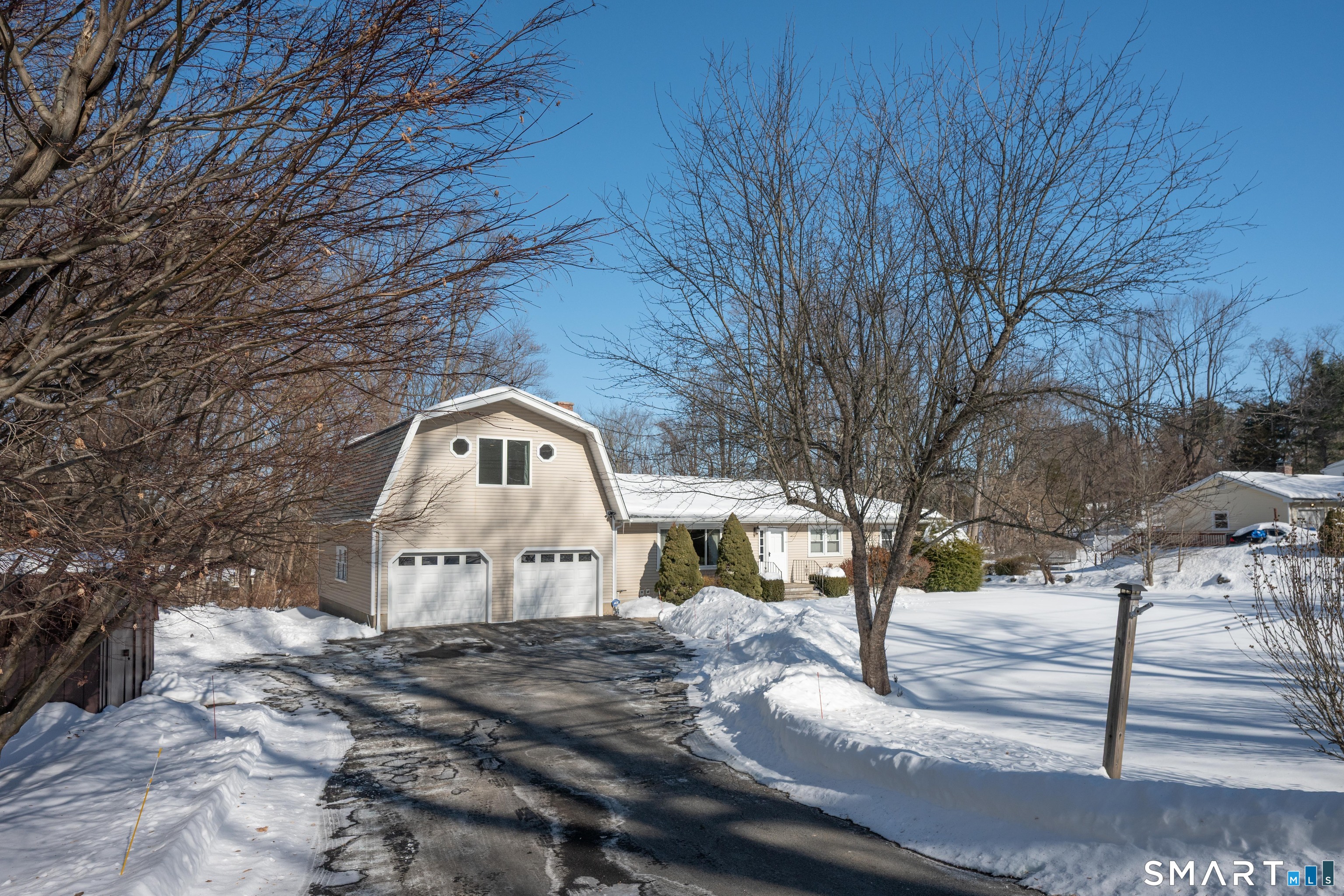 23 Federal Road