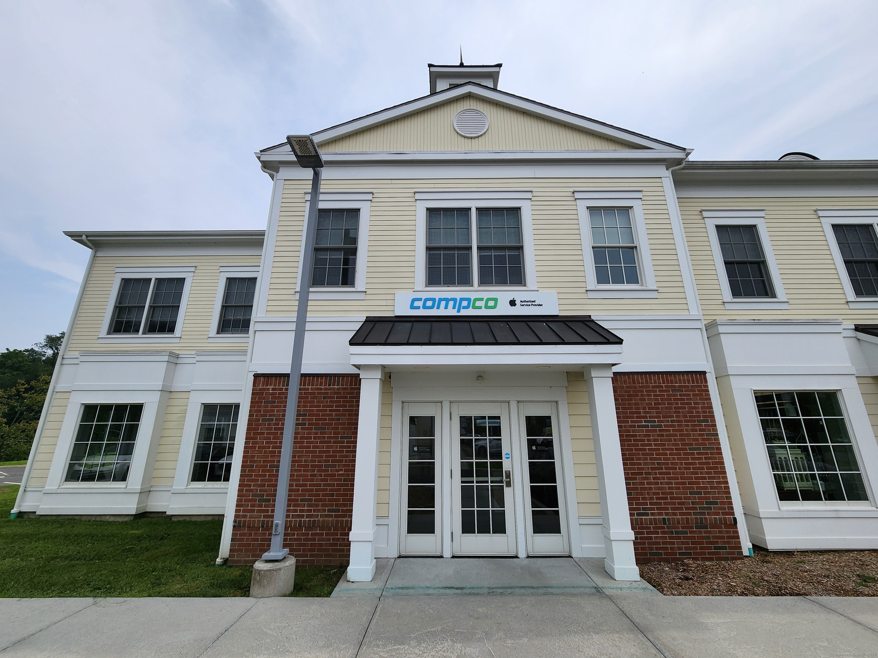 32 Church Hill Road D-101