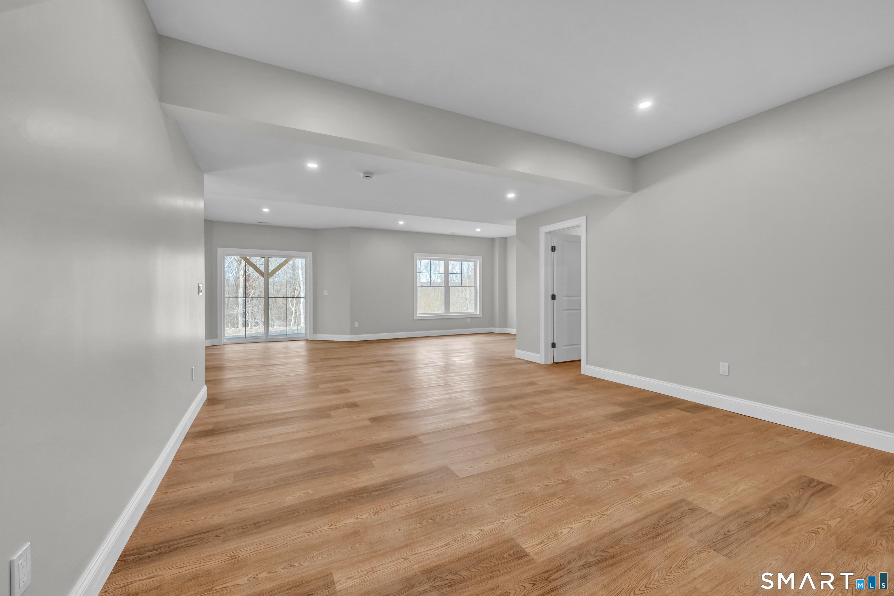 1427 Monroe Turnpike