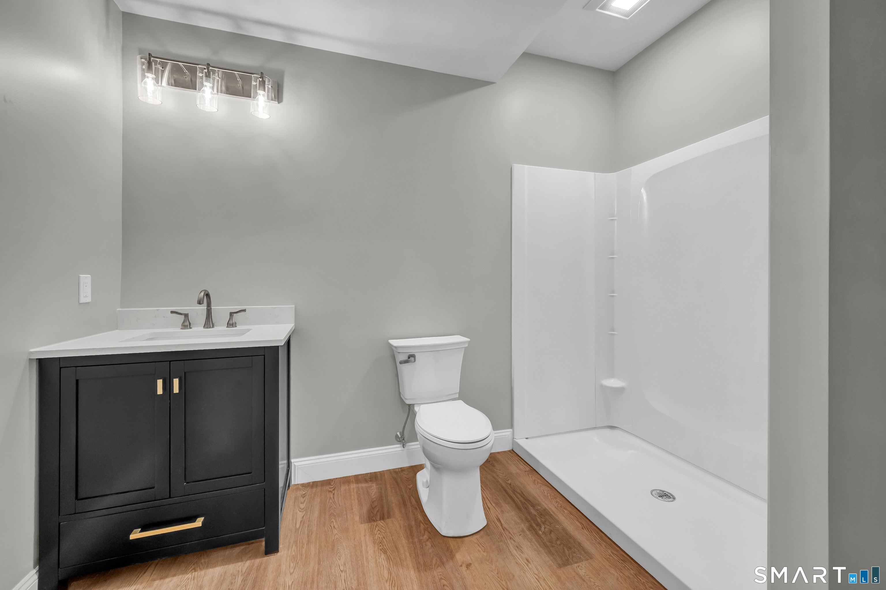 1427 Monroe Turnpike