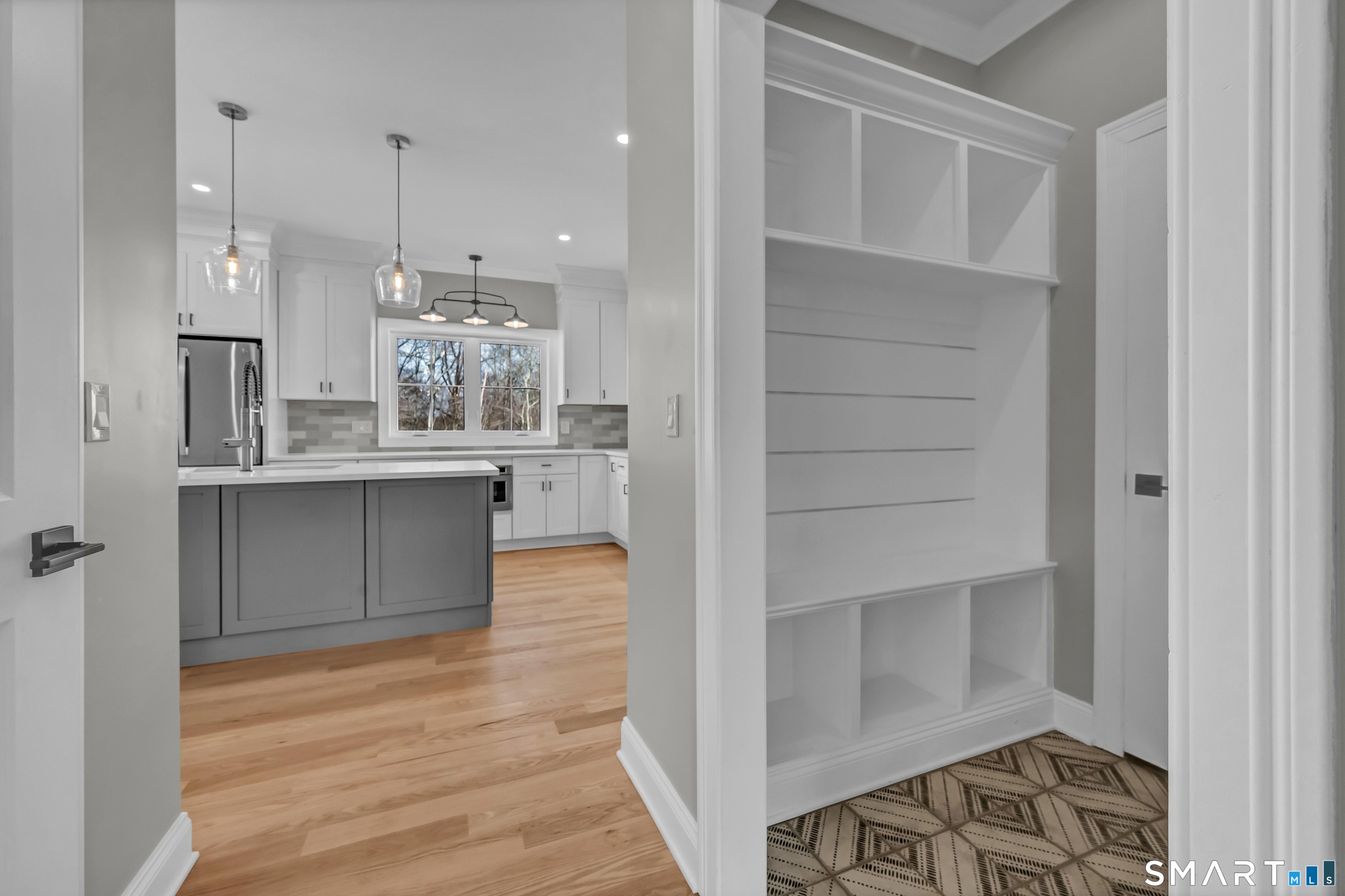 1427 Monroe Turnpike