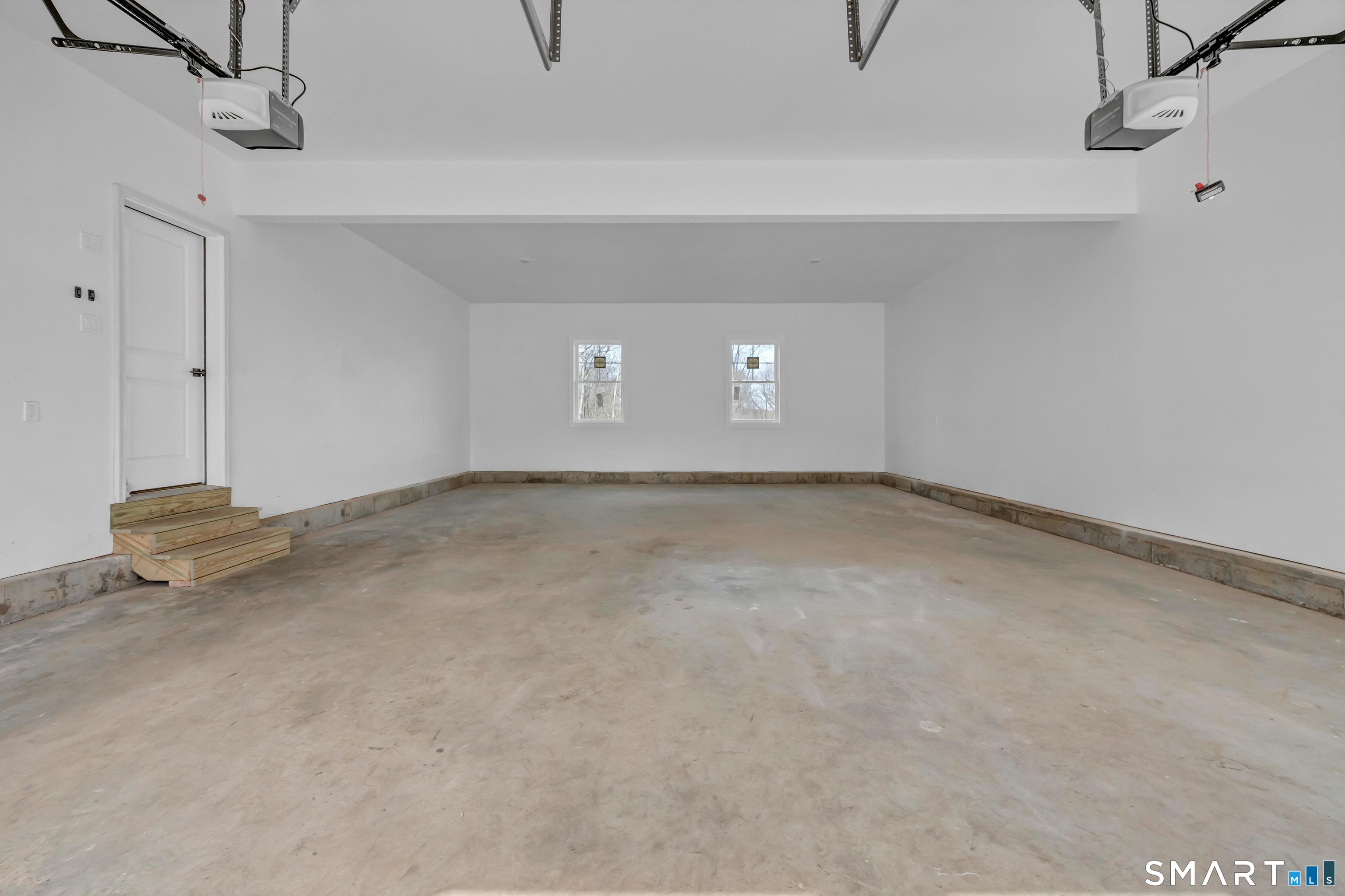 1427 Monroe Turnpike