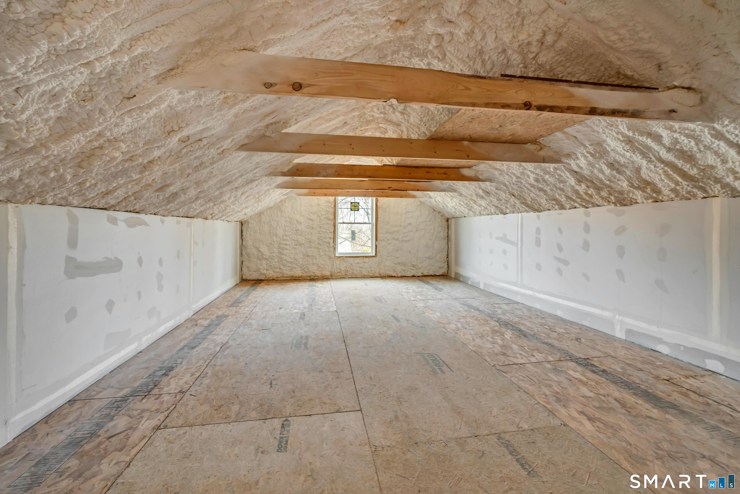 1427 Monroe Turnpike