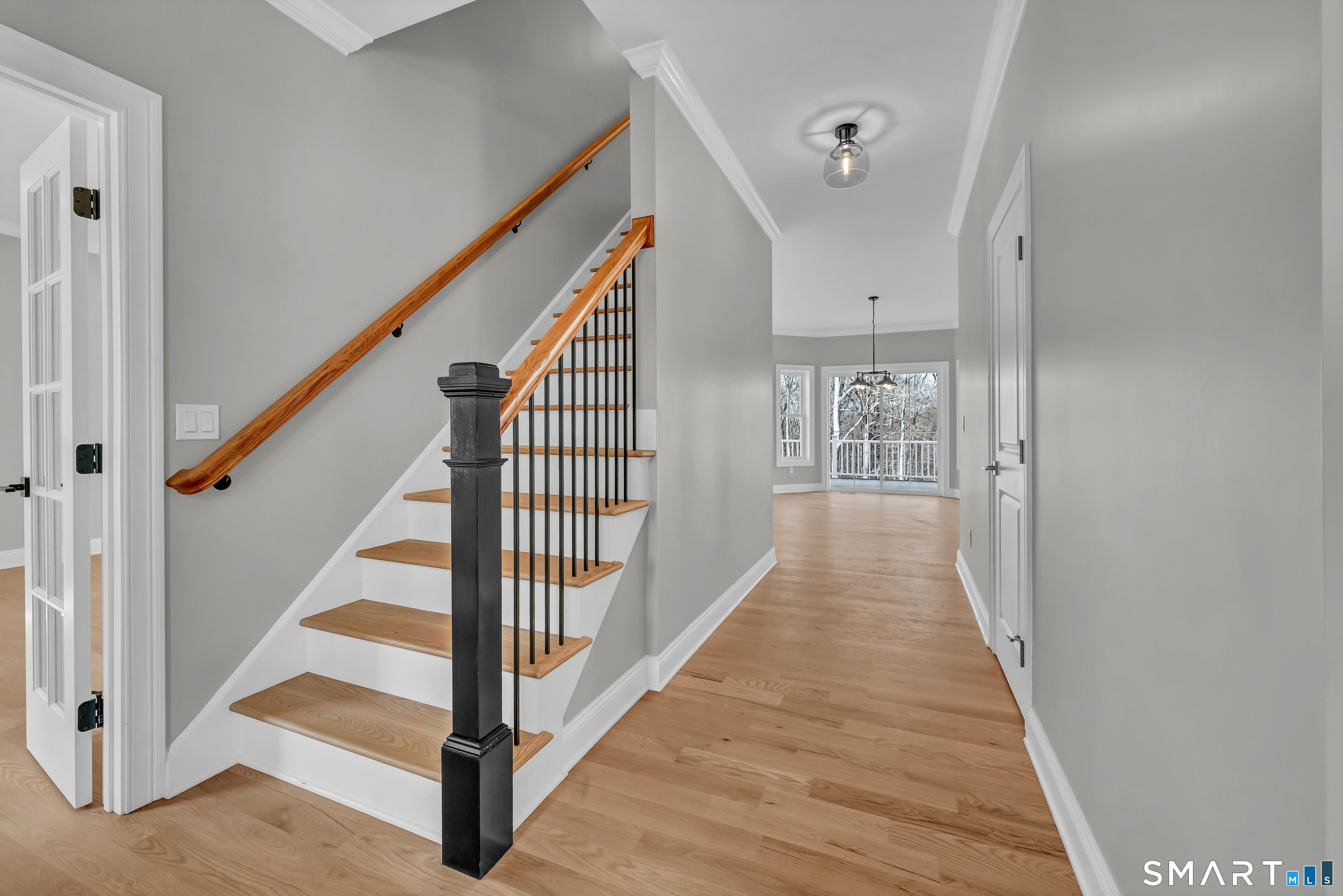 1427 Monroe Turnpike