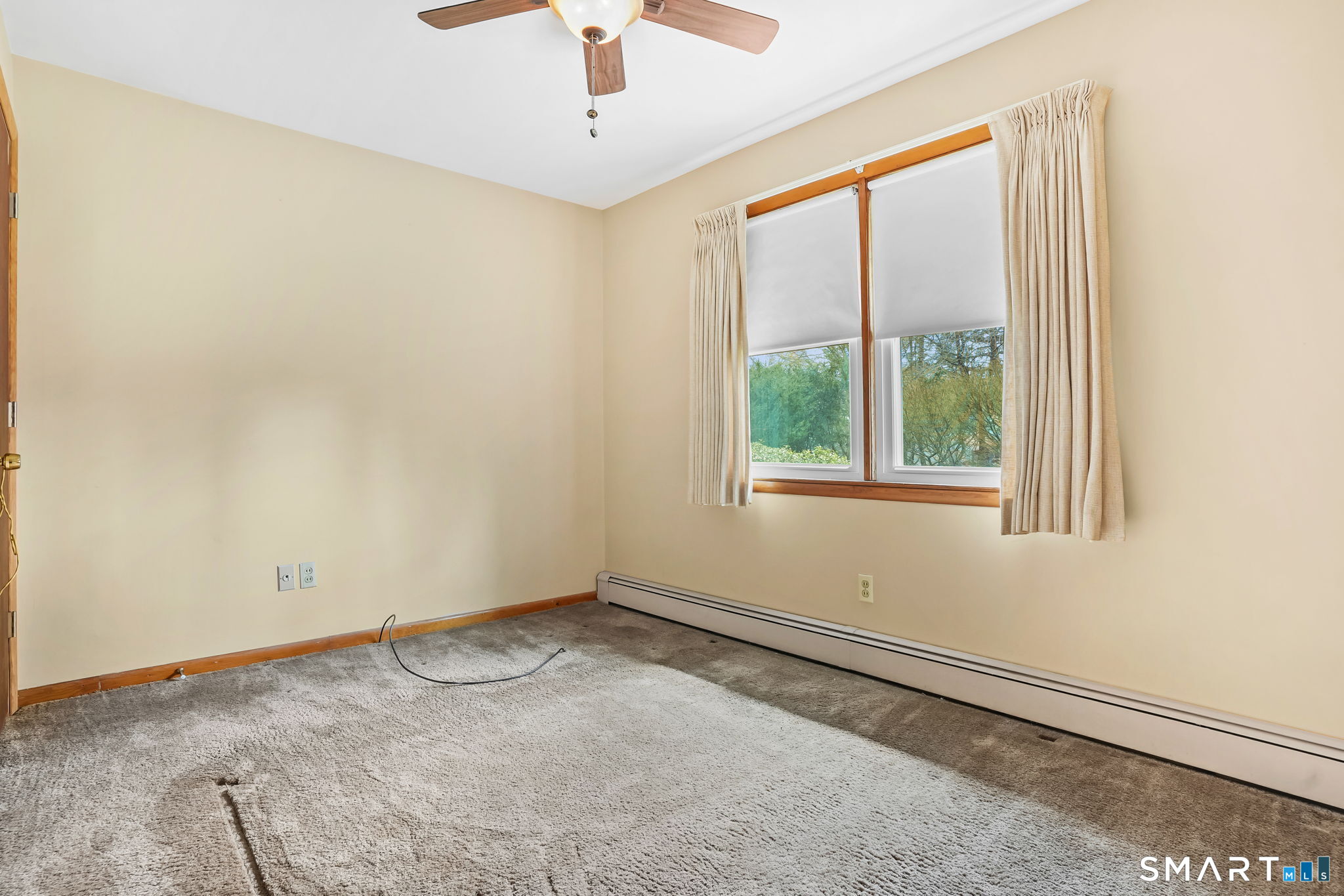15 Glenbrook Road