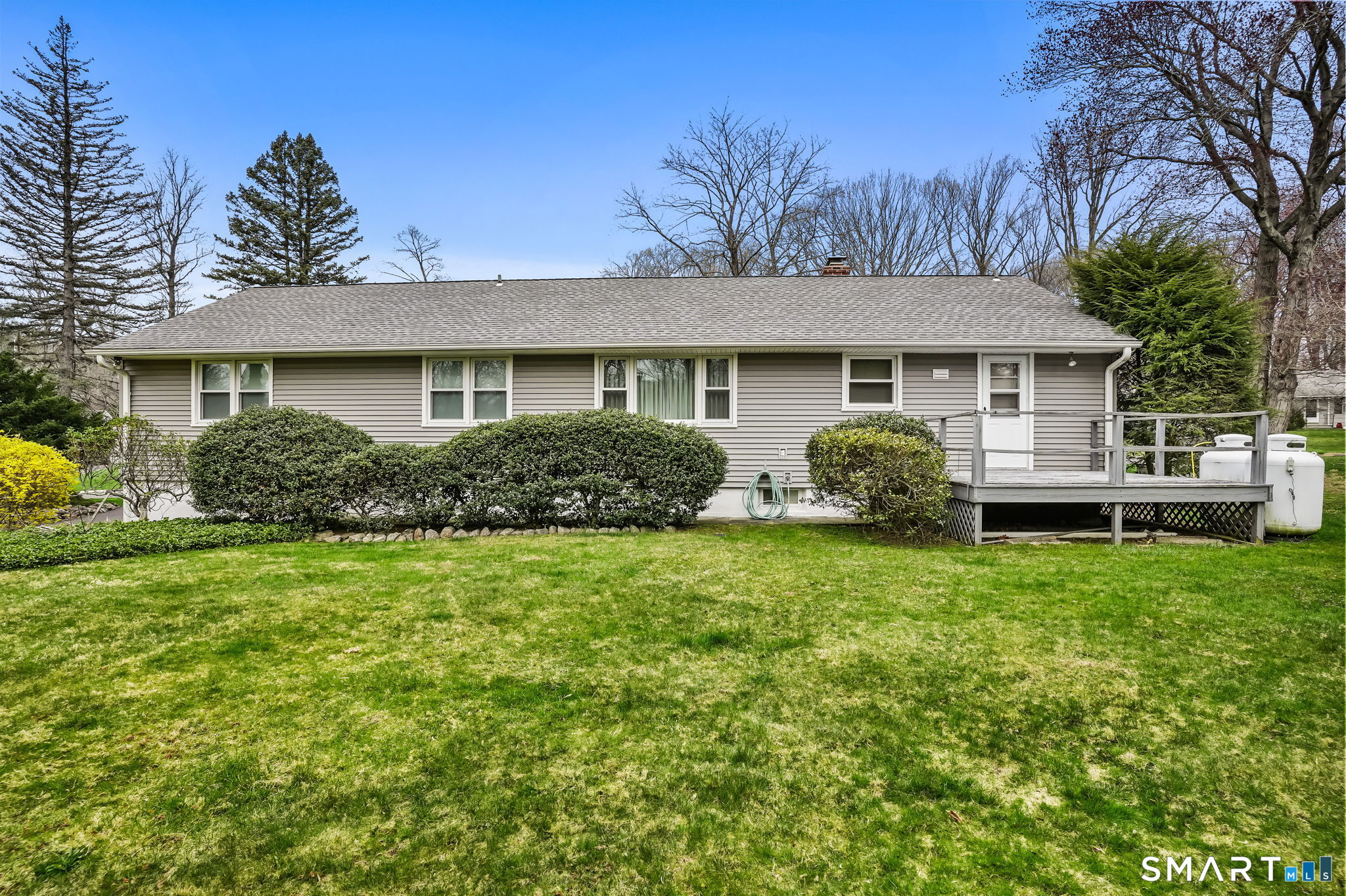 15 Glenbrook Road