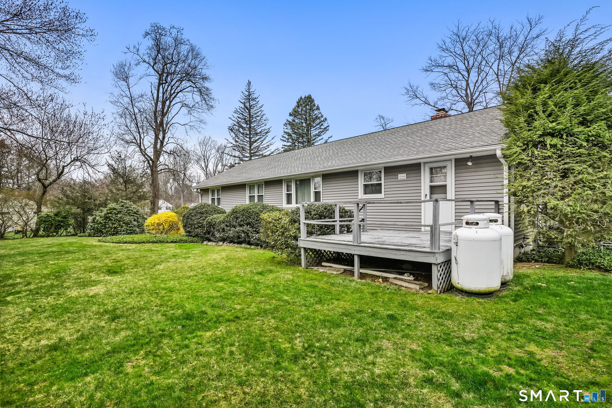 15 Glenbrook Road