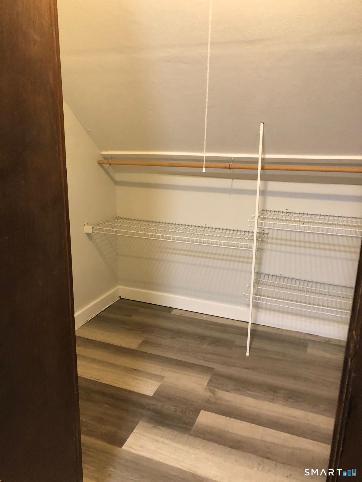 149 East Main Street 5