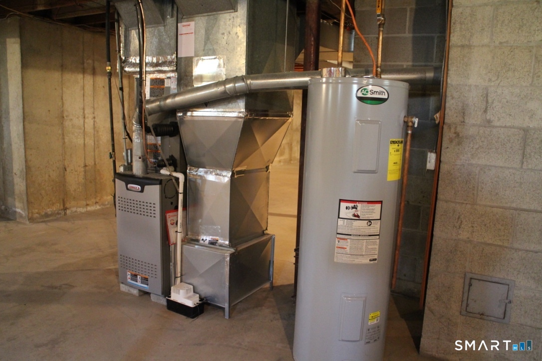 131 Sentinel Hill Road