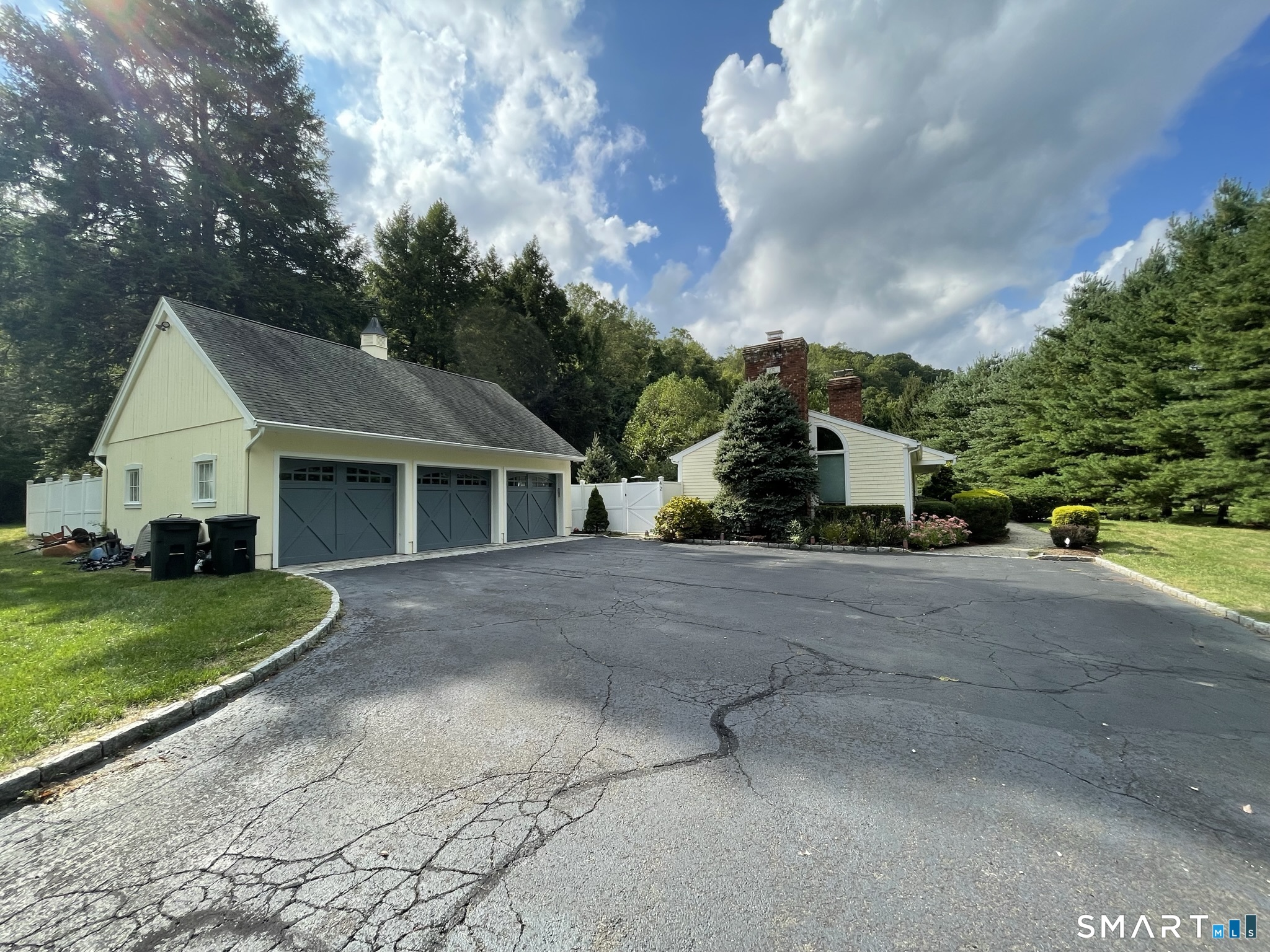 42 Scribner Hill Road