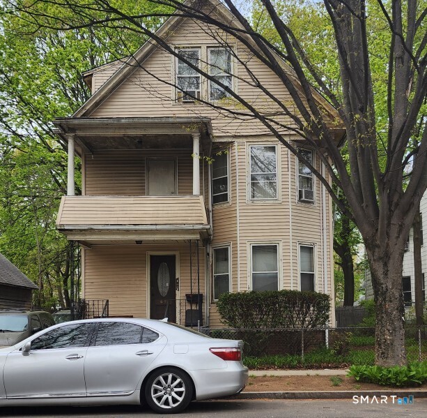 69 Bassett Street