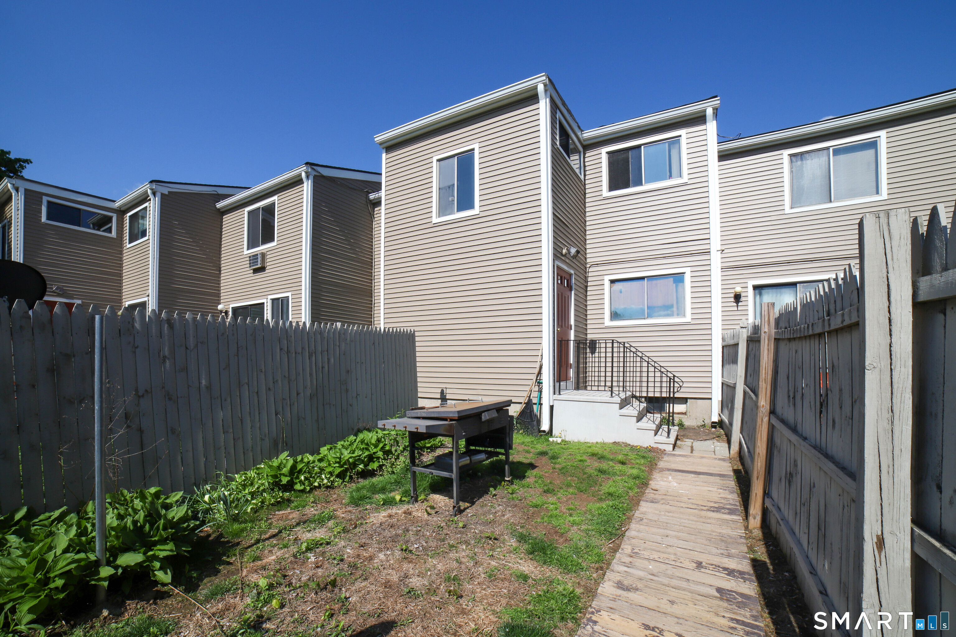 6 Sterling Village 6