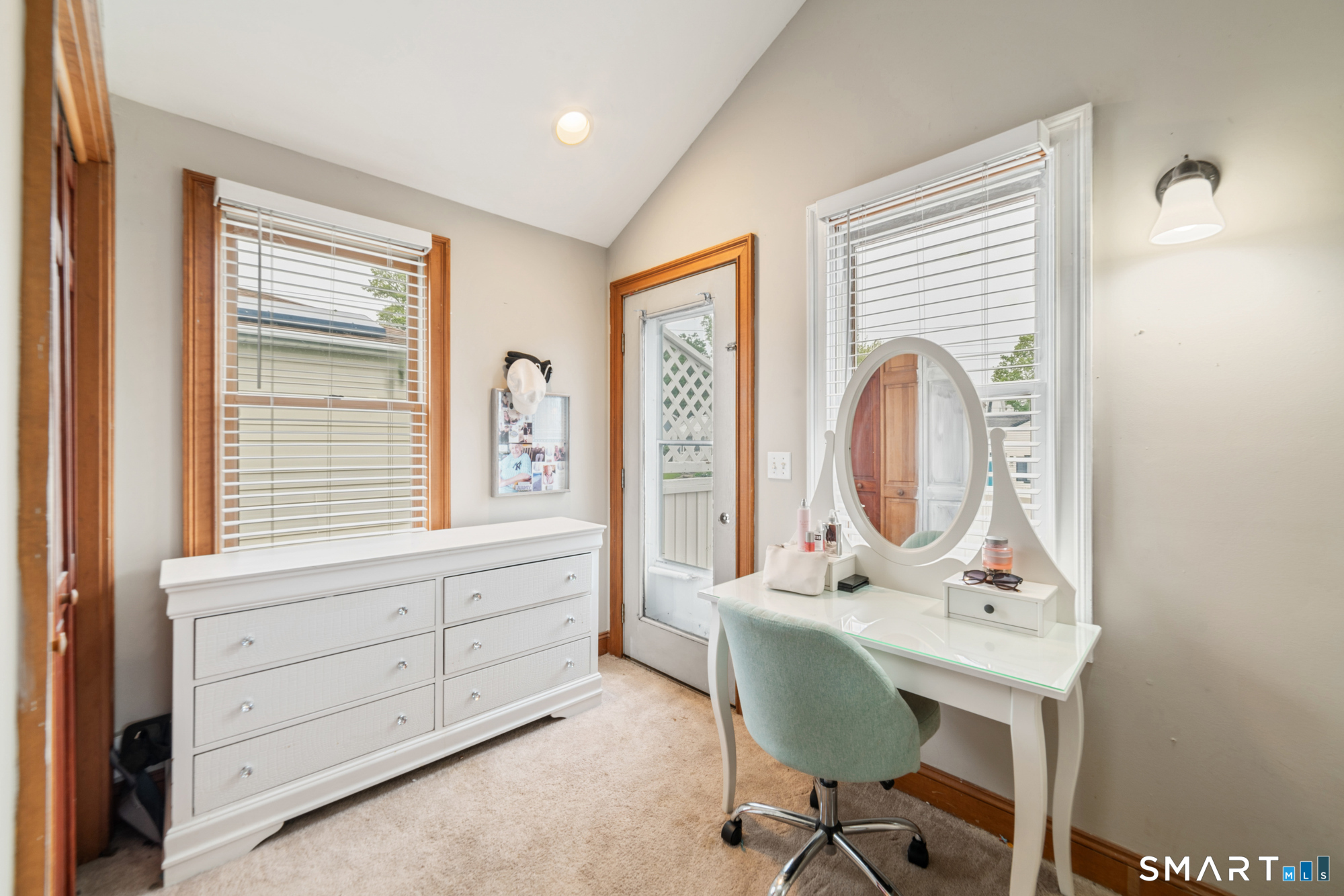 54 Overlook Avenue